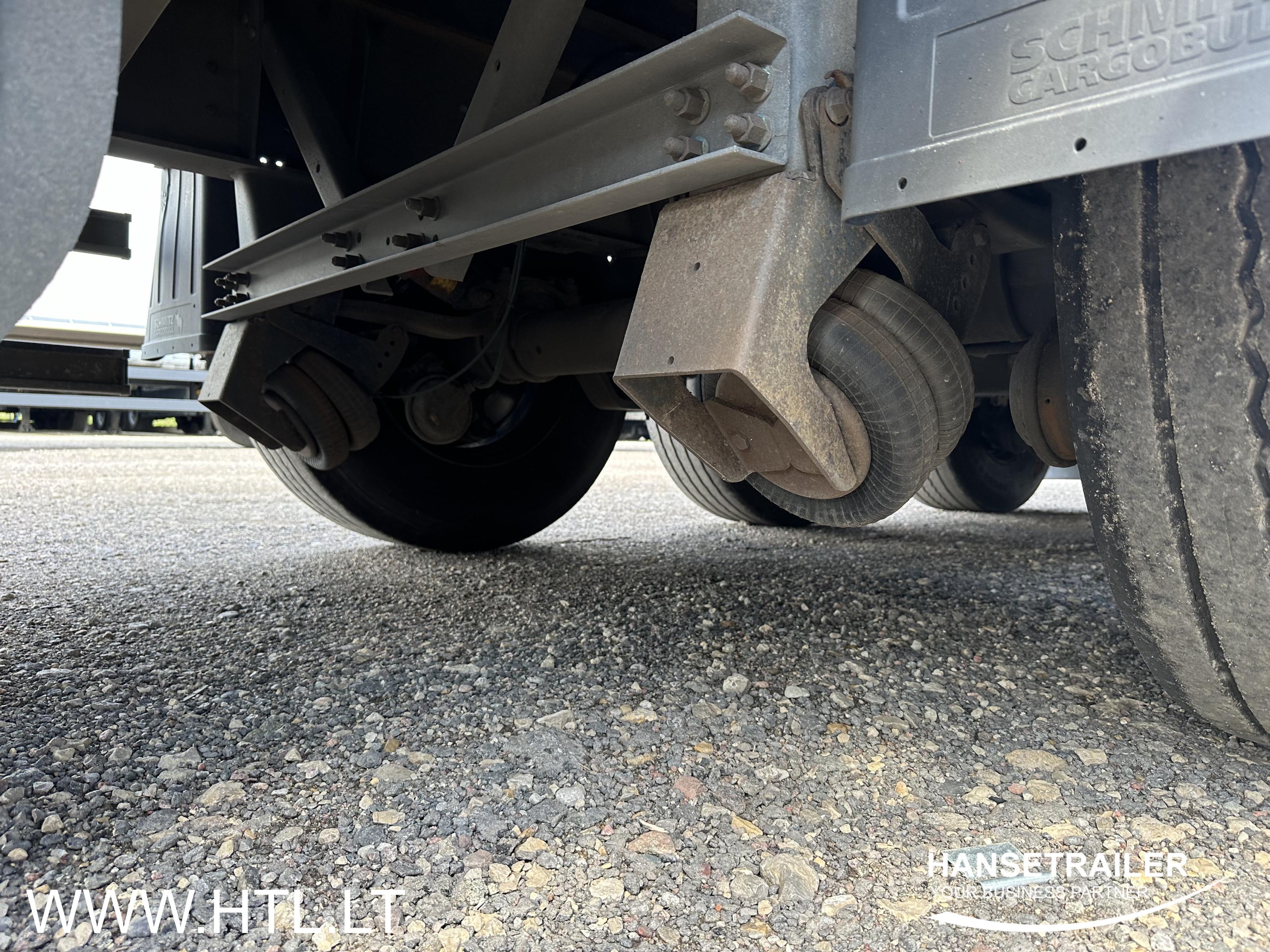 2013 напівпричеп Бортовий Schmitz SCS BS Lift axle