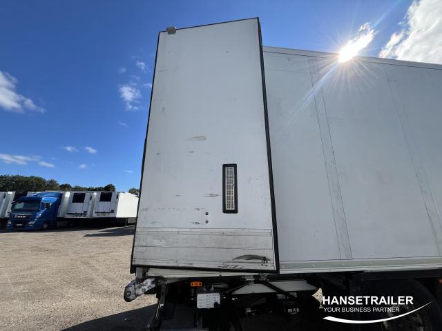 Schmitz SKO 24 FP60 Tail lift Thermoking 7 cm