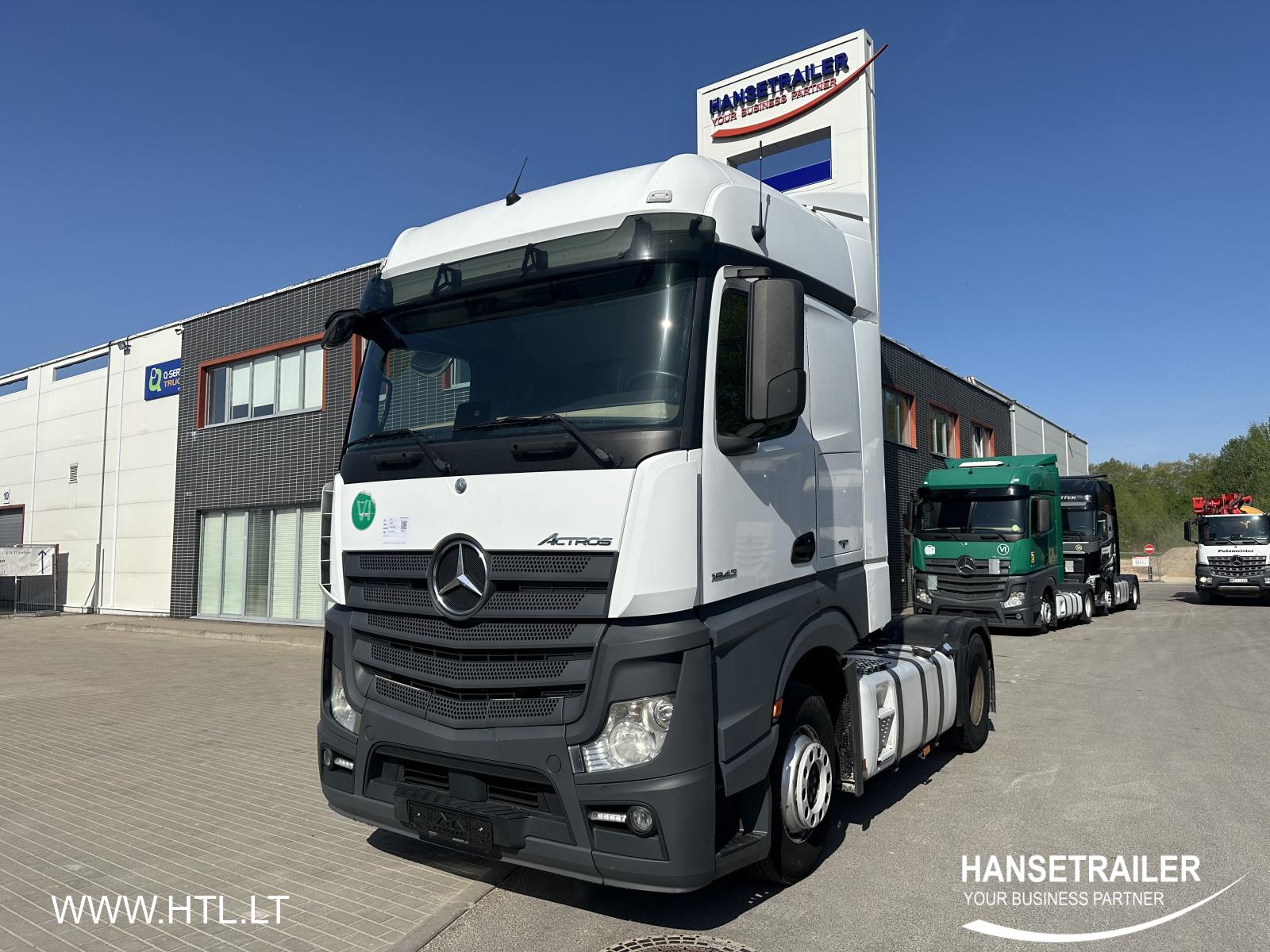 2016 tracteurs 4x2 Mercedes-Benz Actros 1845 LS