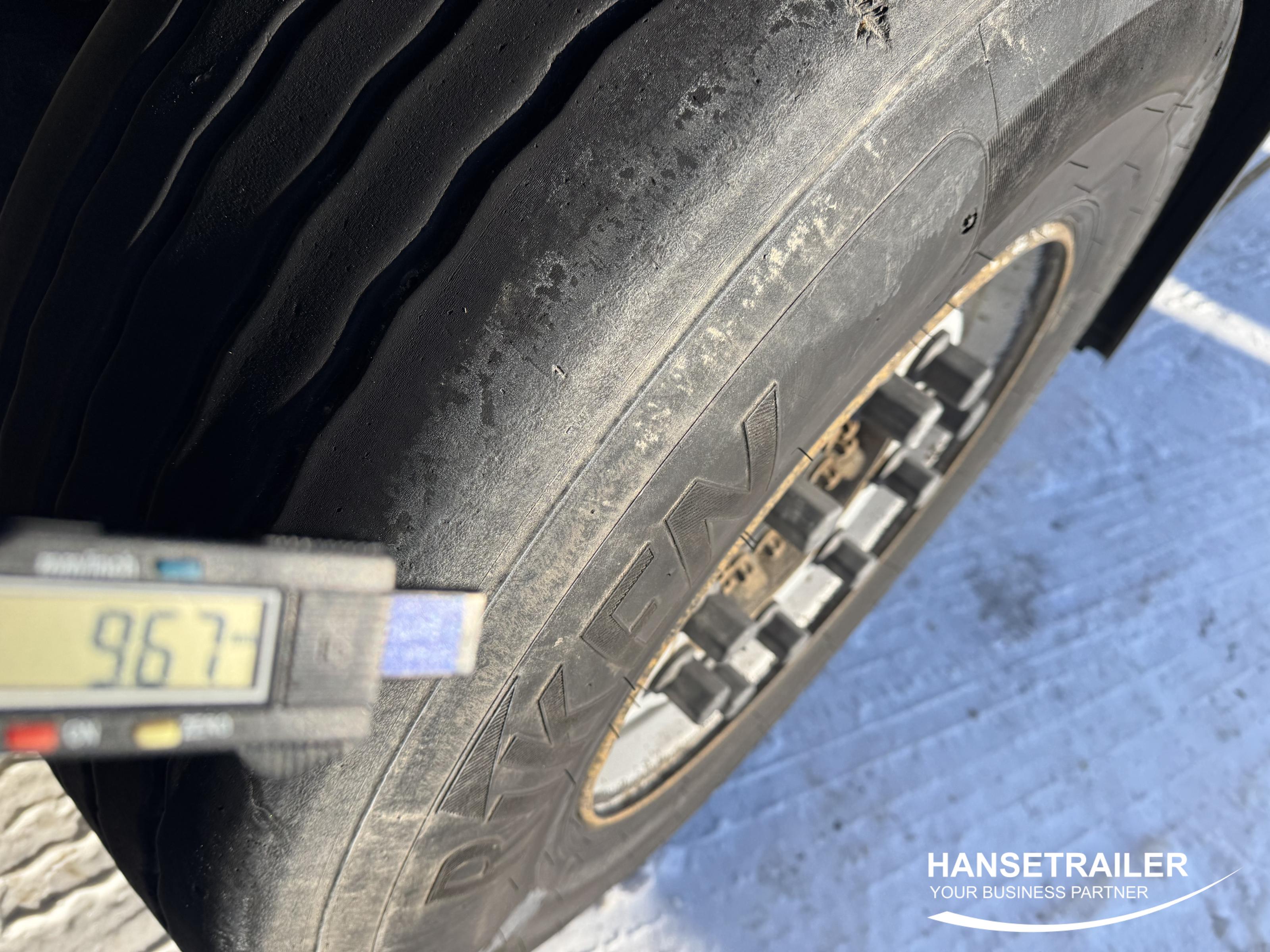 2016 Puspiekabe Gardīne Schmitz SCS 24 Multilock XL TUV