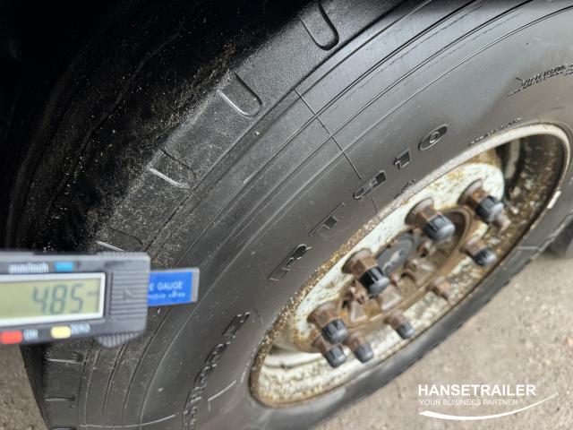 Schmitz SCS BS Axle damage