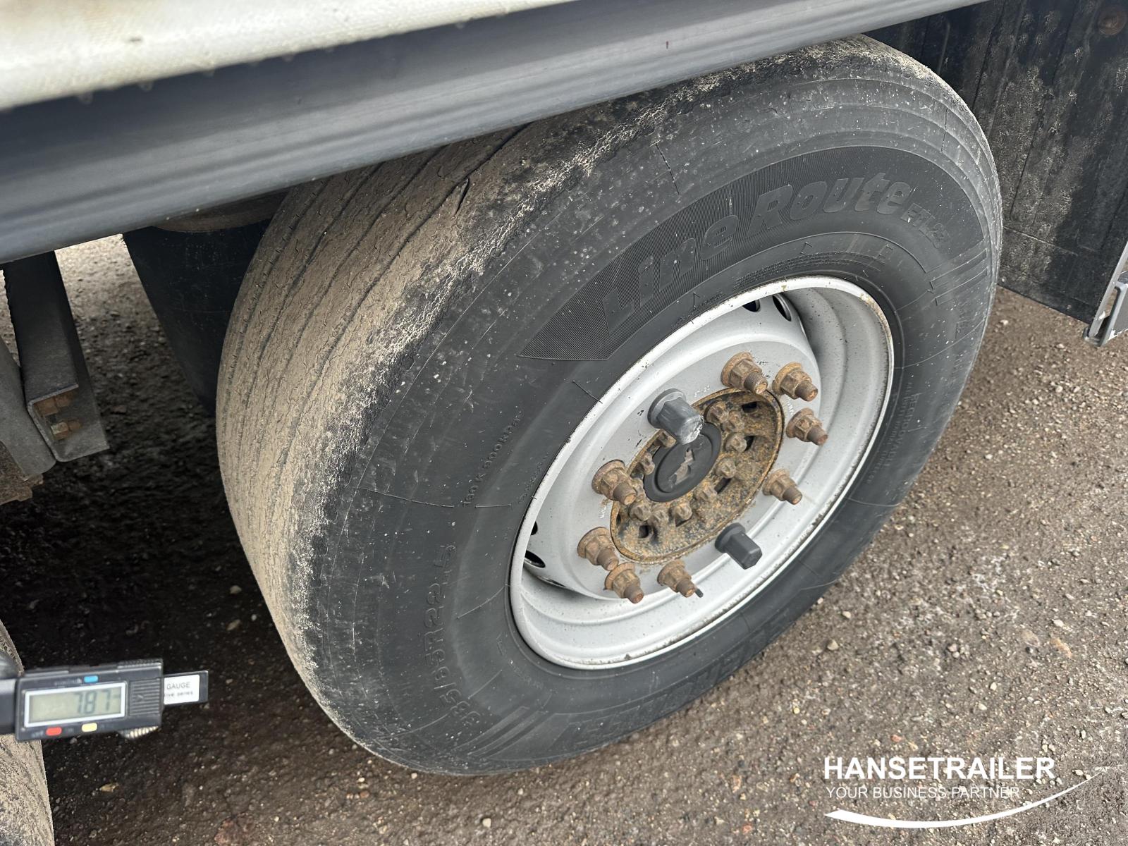 Schmitz SCS 24 TA TIR XL Hydraulic Roof