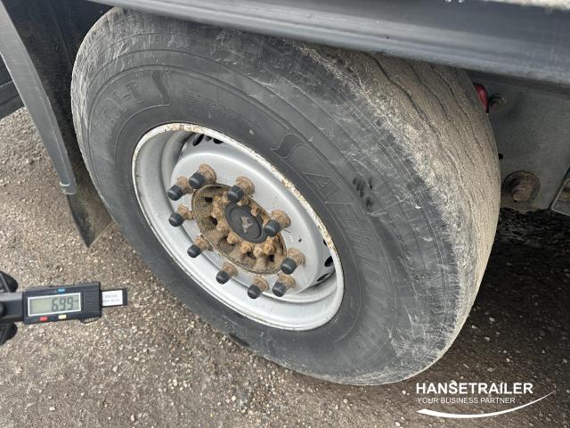 Schmitz SCS 24 TA TIR XL Hydraulic Roof