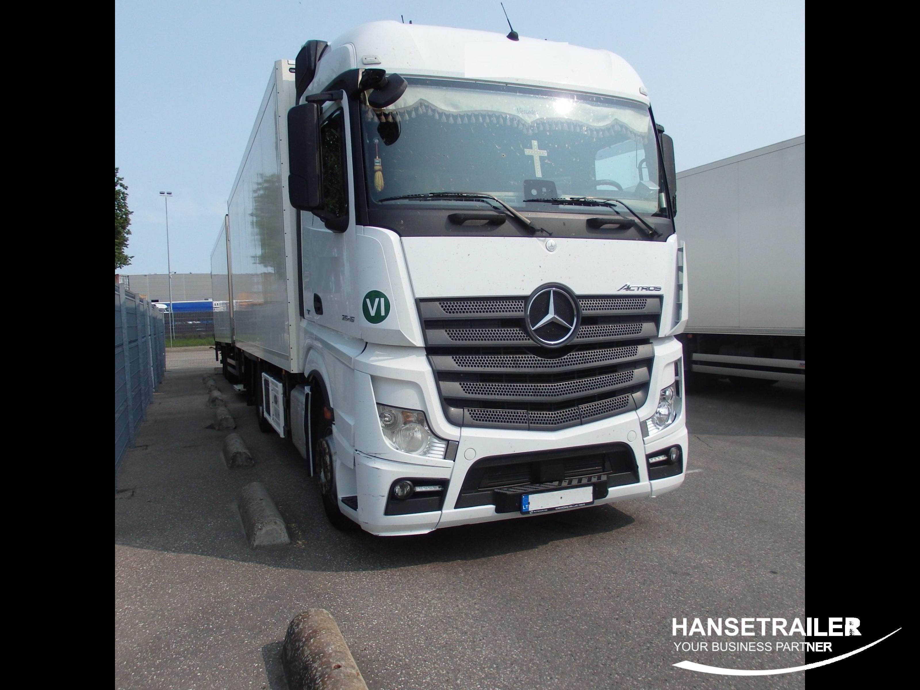 2016 Autotrain Reefer Mercedes-Benz Actros 2545 Arriving