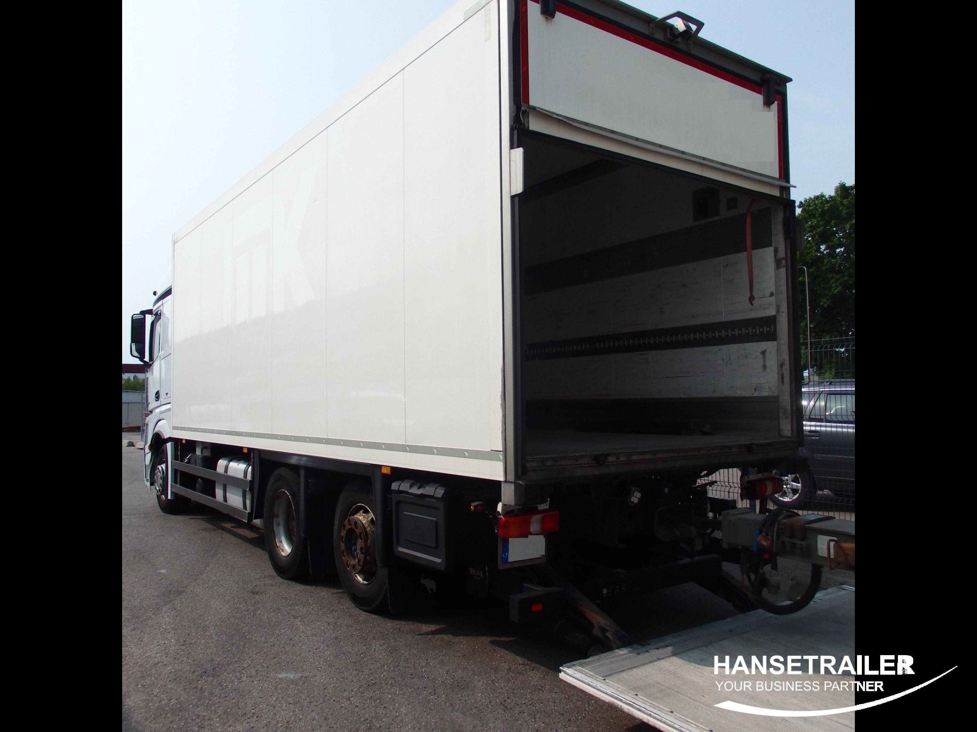 2016 Autotrain Reefer Mercedes-Benz Actros 2545 Arriving