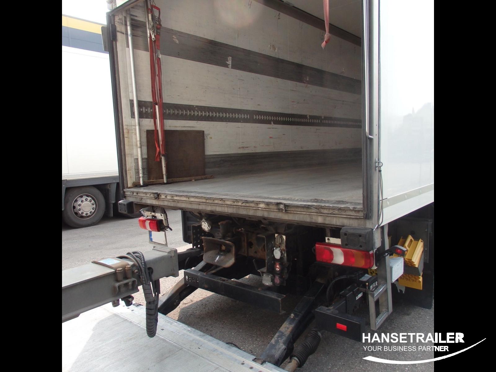 Mercedes-Benz Actros 2545 Arriving