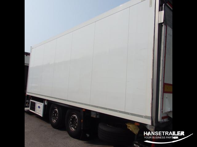Mercedes-Benz Actros 2545 Arriving