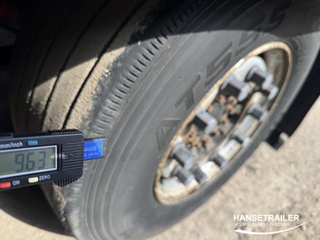 Schmitz SCS 24 Mega Mega Low Deck