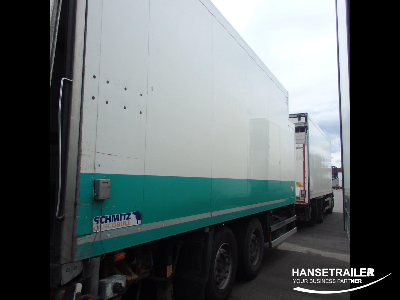 Mercedes-Benz Actros 2540 Arriving