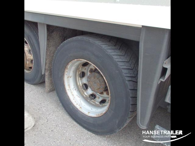Mercedes-Benz Actros 2540 Arriving