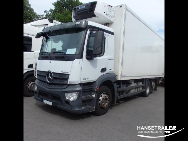 Mercedes-Benz Actros 2540 Arriving
