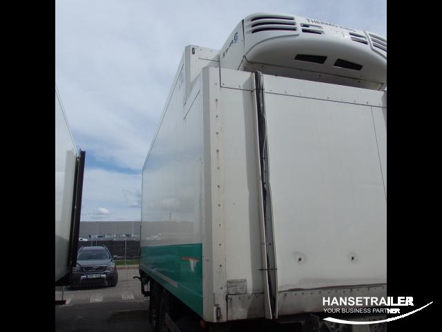 Mercedes-Benz Actros 2540 Arriving