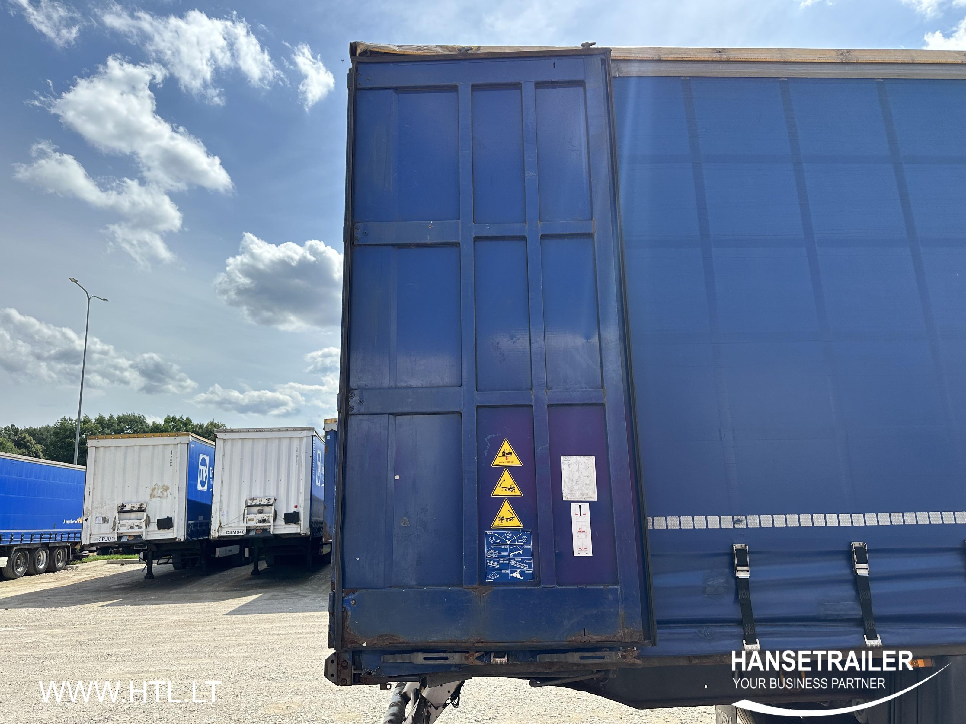 2012 Semitrailer Curtainsider Krone SDP