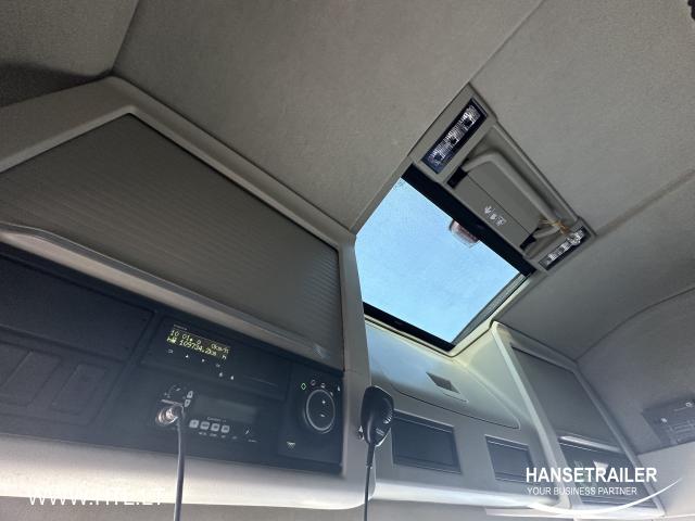 Volvo  FH Hydraulic roof