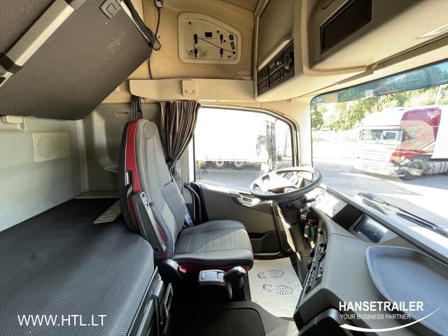 Volvo FH FH500 LA chassis number