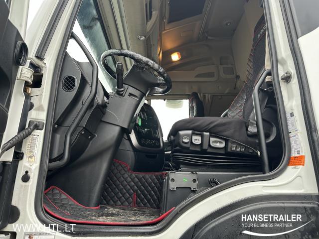 Iveco Stralis MEGA Lowdeck