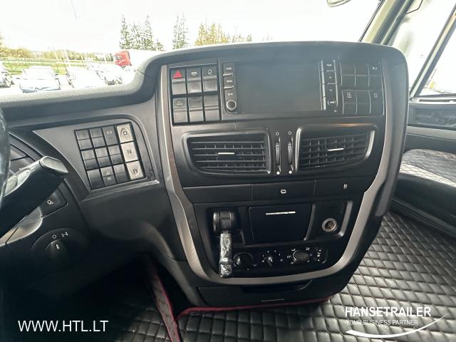 Iveco Stralis MEGA Lowdeck