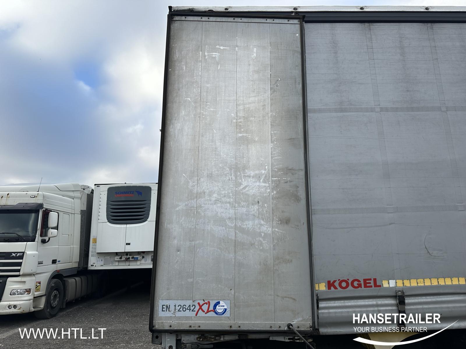 2013 Semitrailer Curtainsider Koegel SN 24 Lift axle