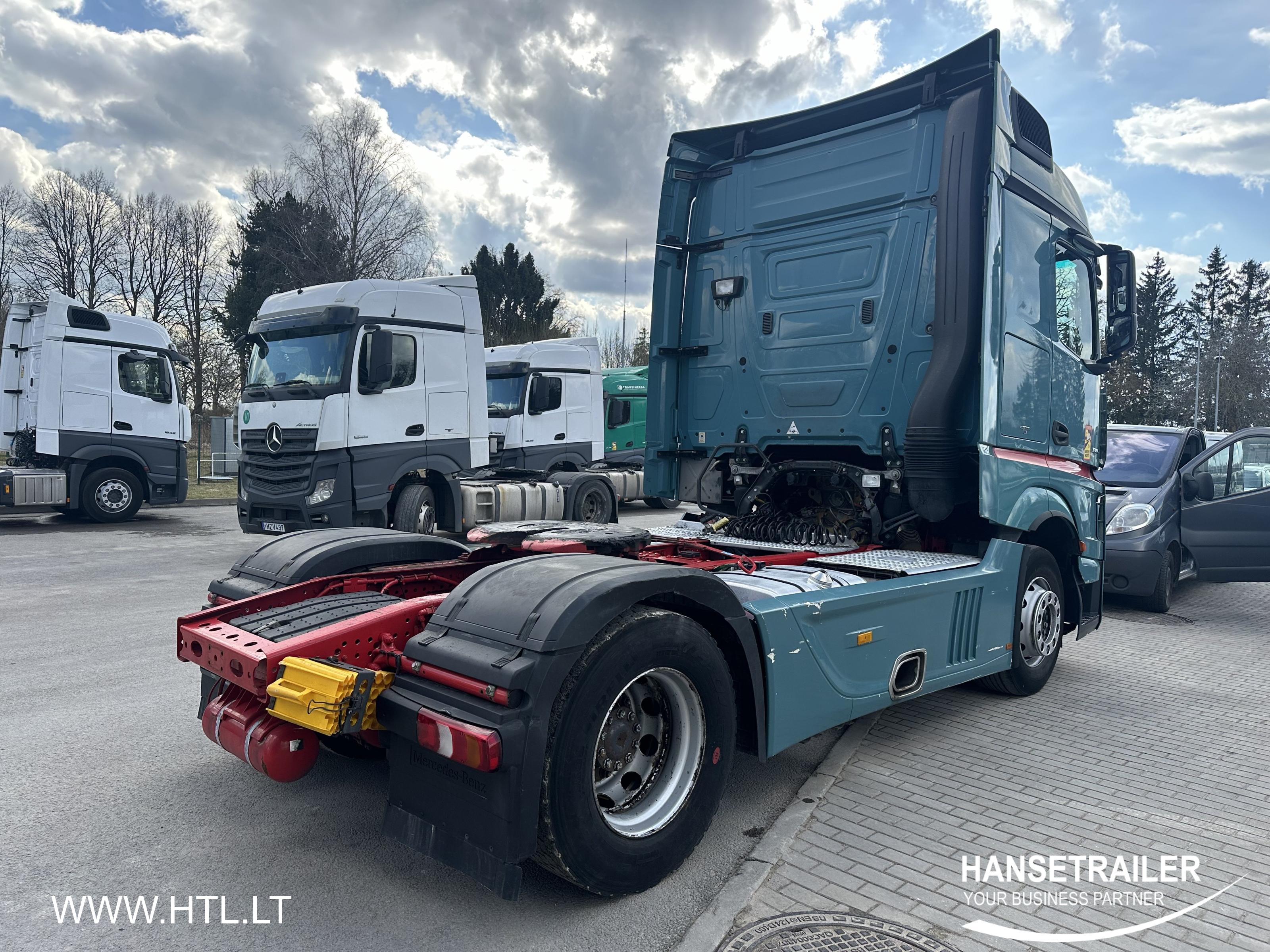 2015 tracteurs 4x2 Mercedes-Benz Actros