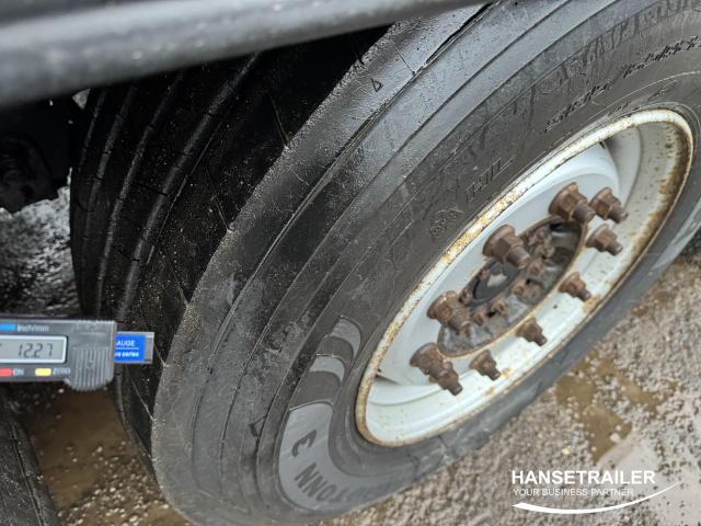 Schmitz SKO 24 2 LIFT AXLES Standart box