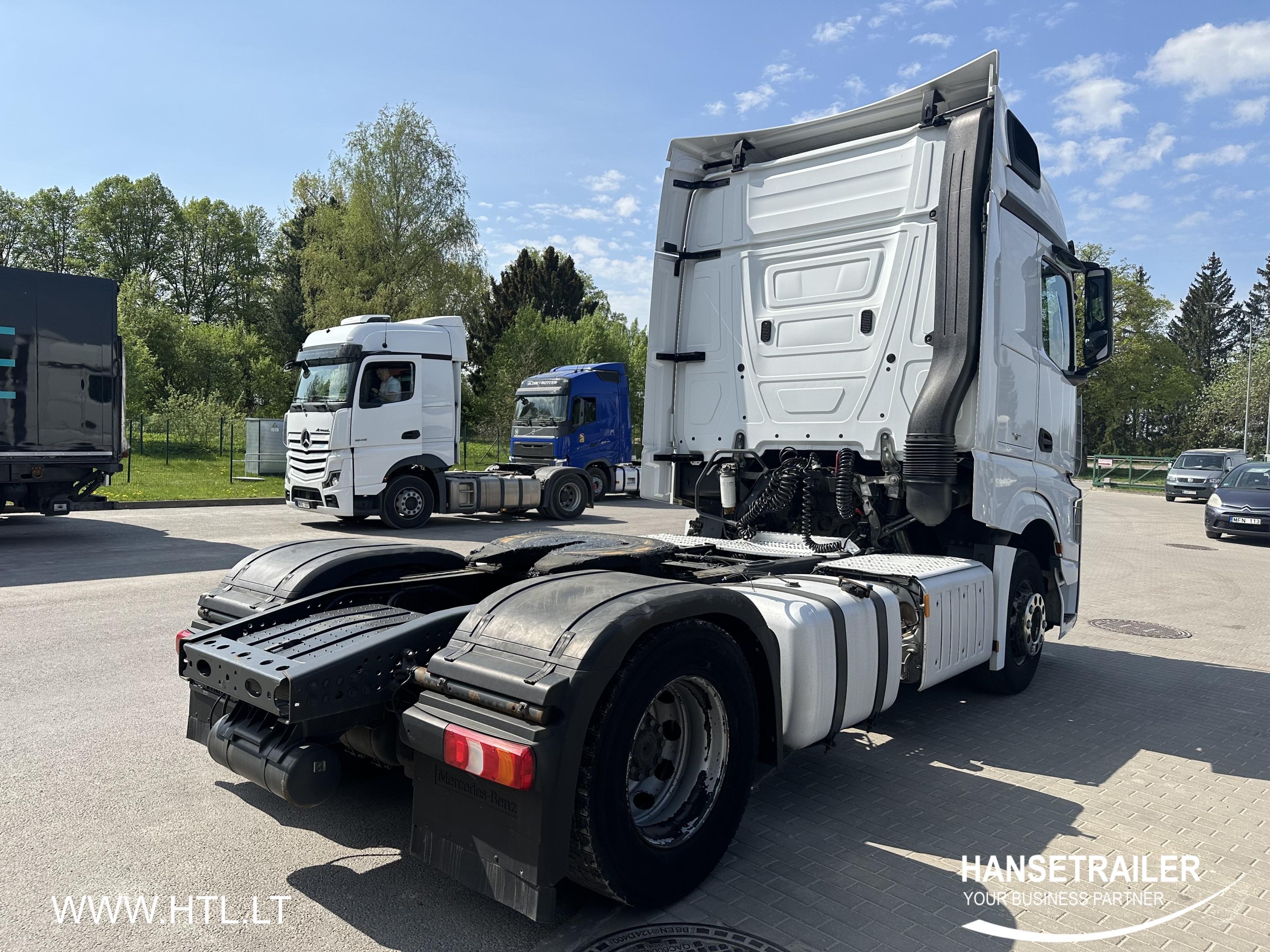 2017 vehículo tractor 4x2 Mercedes-Benz Actros 1848 LS