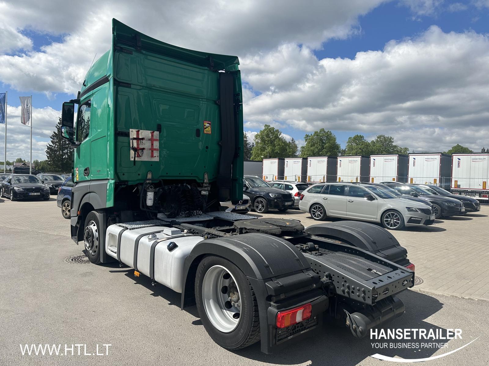 2017 vehículo tractor 4x2 Mercedes-Benz Actros 1845