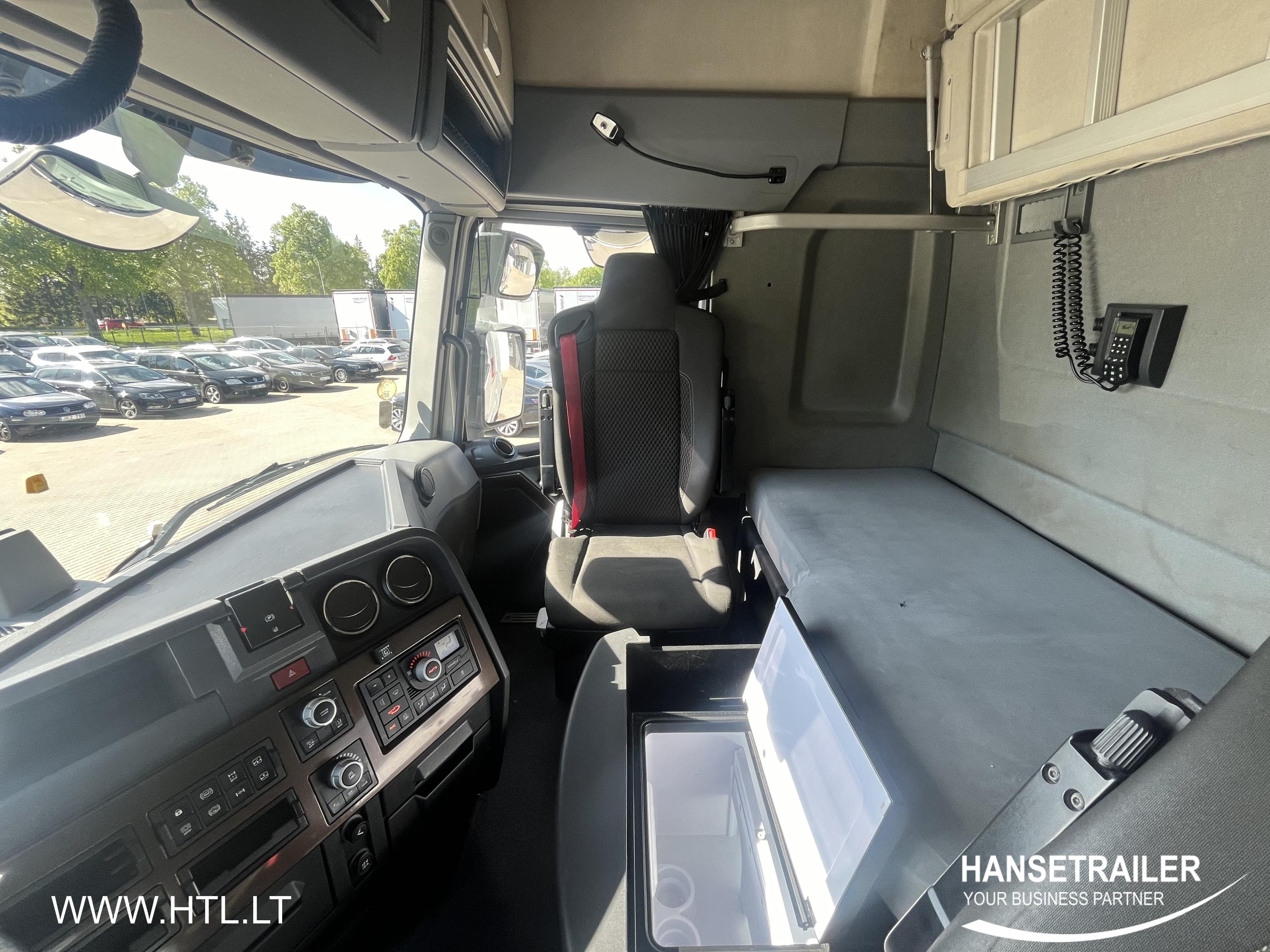 2017 Truck 4x2 Renault T T480 High Cabin