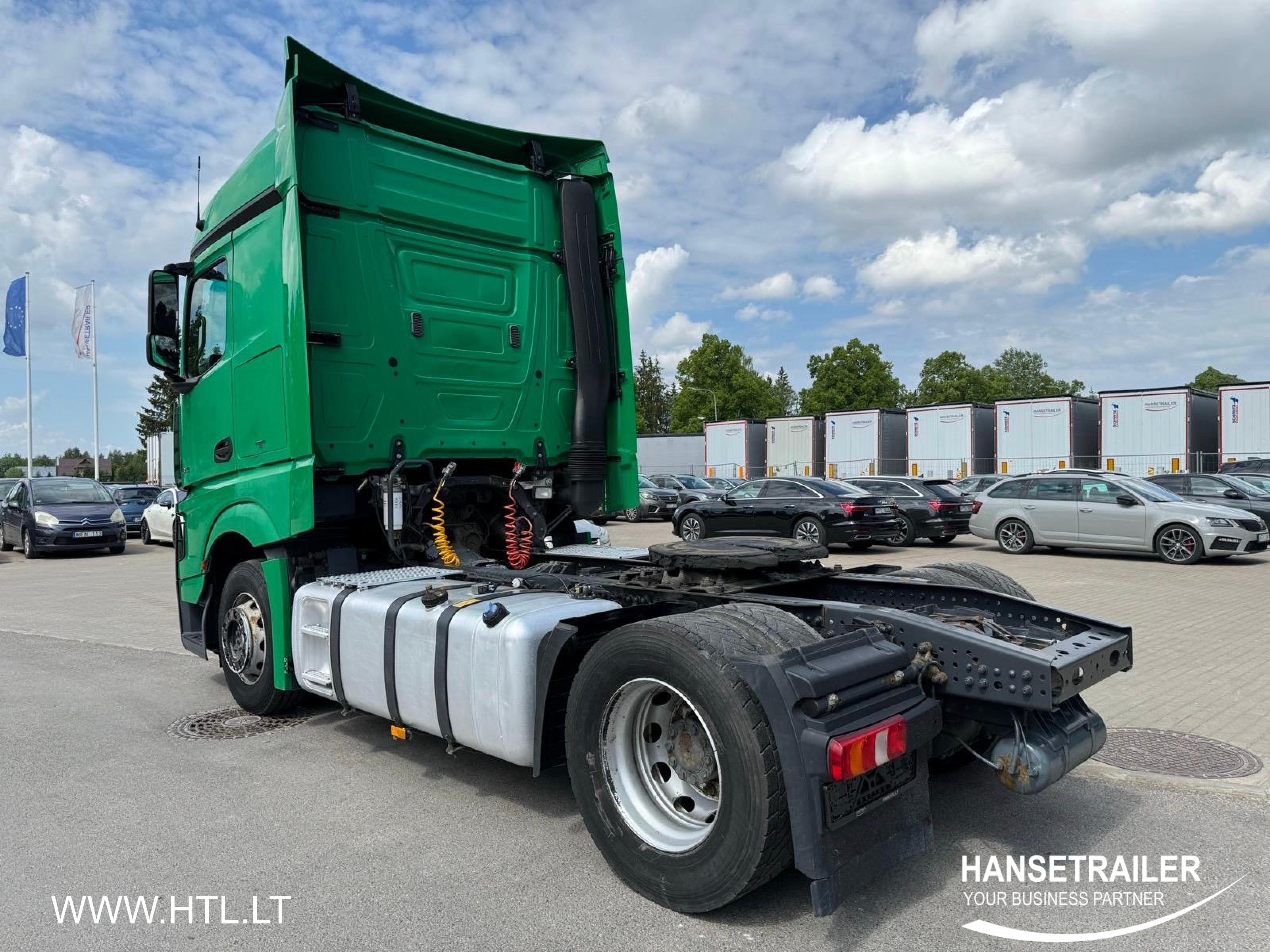 2015 Vilcējs 4x2 Mercedes-Benz Actros 1842