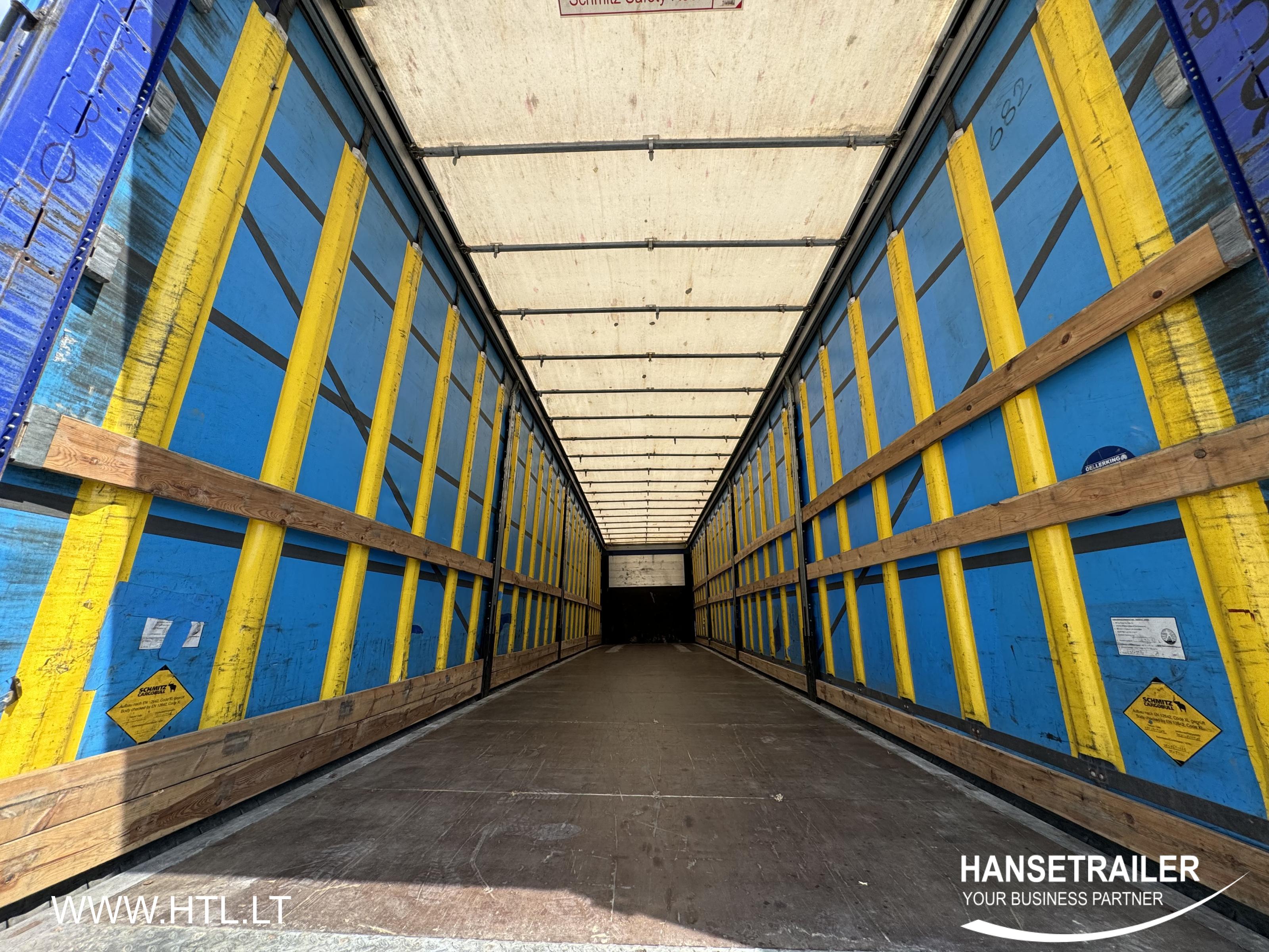 2015 Semitrailer Curtainsider Schmitz SCS 24