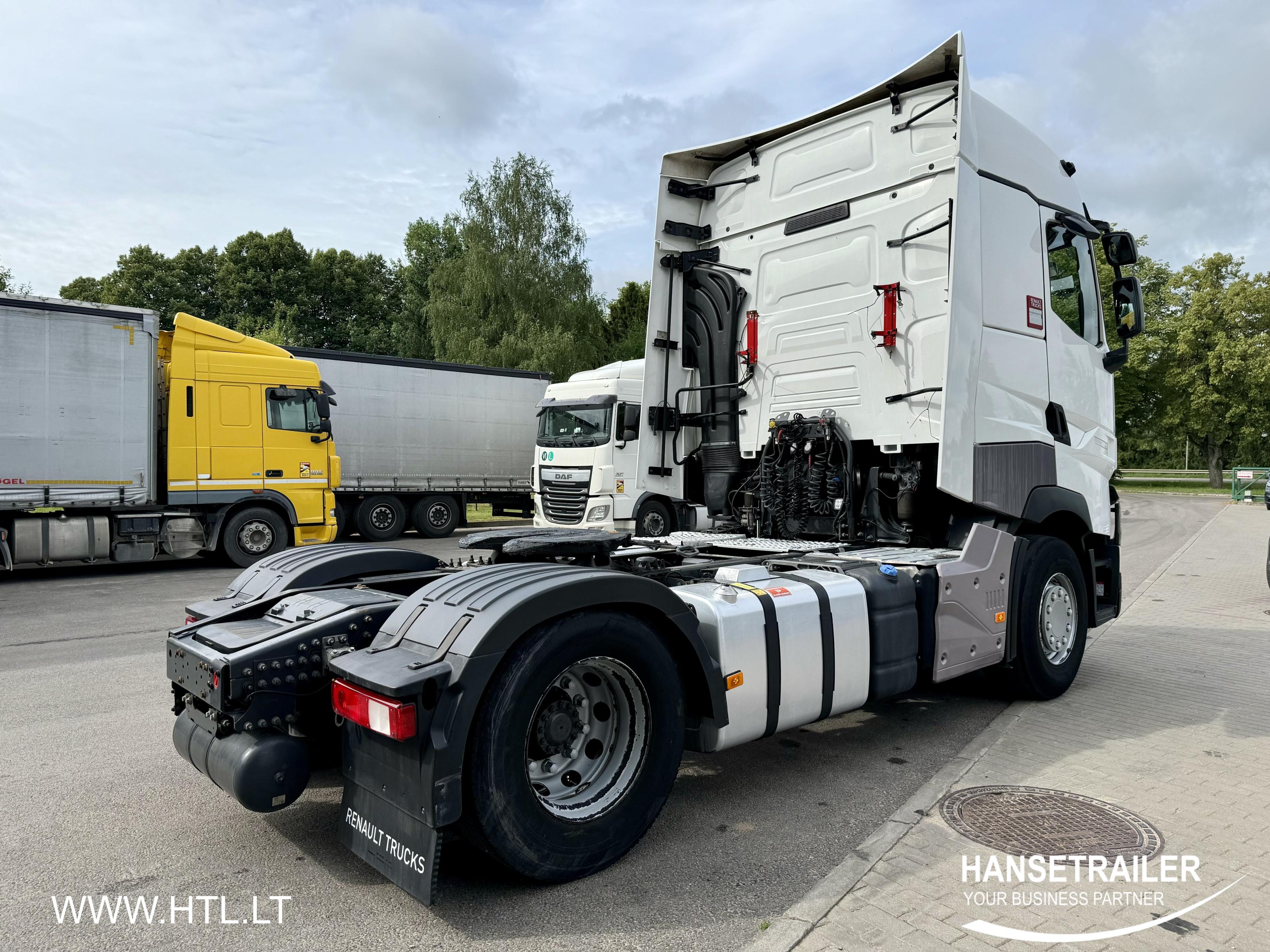 2017 tracteurs 4x2 Renault T T480 High Cabin