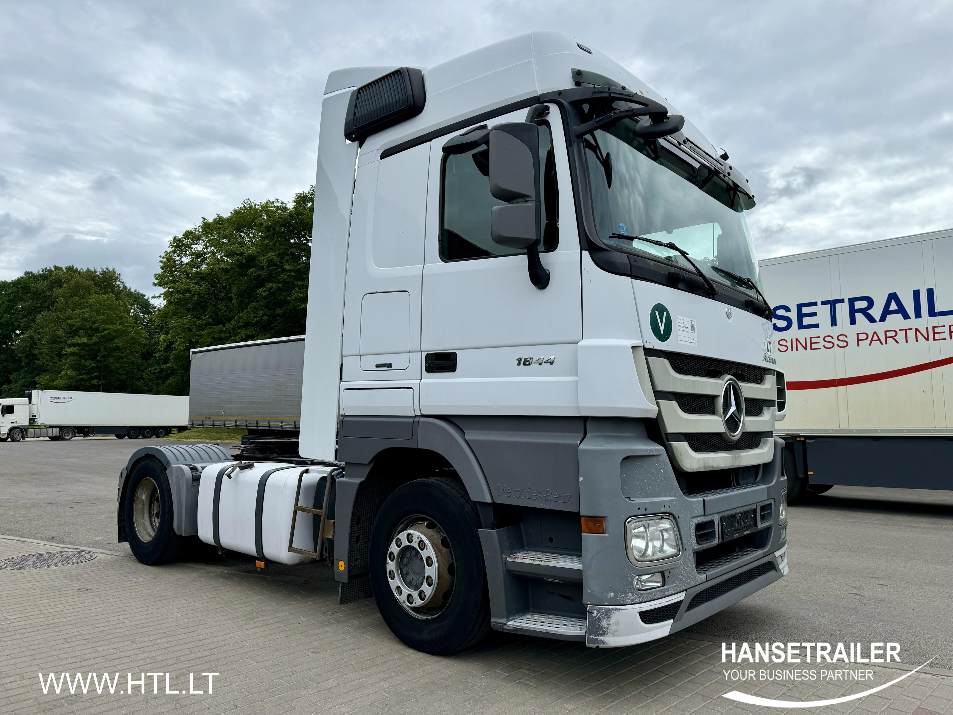 2013 tracteurs 4x2 Mercedes-Benz Actros