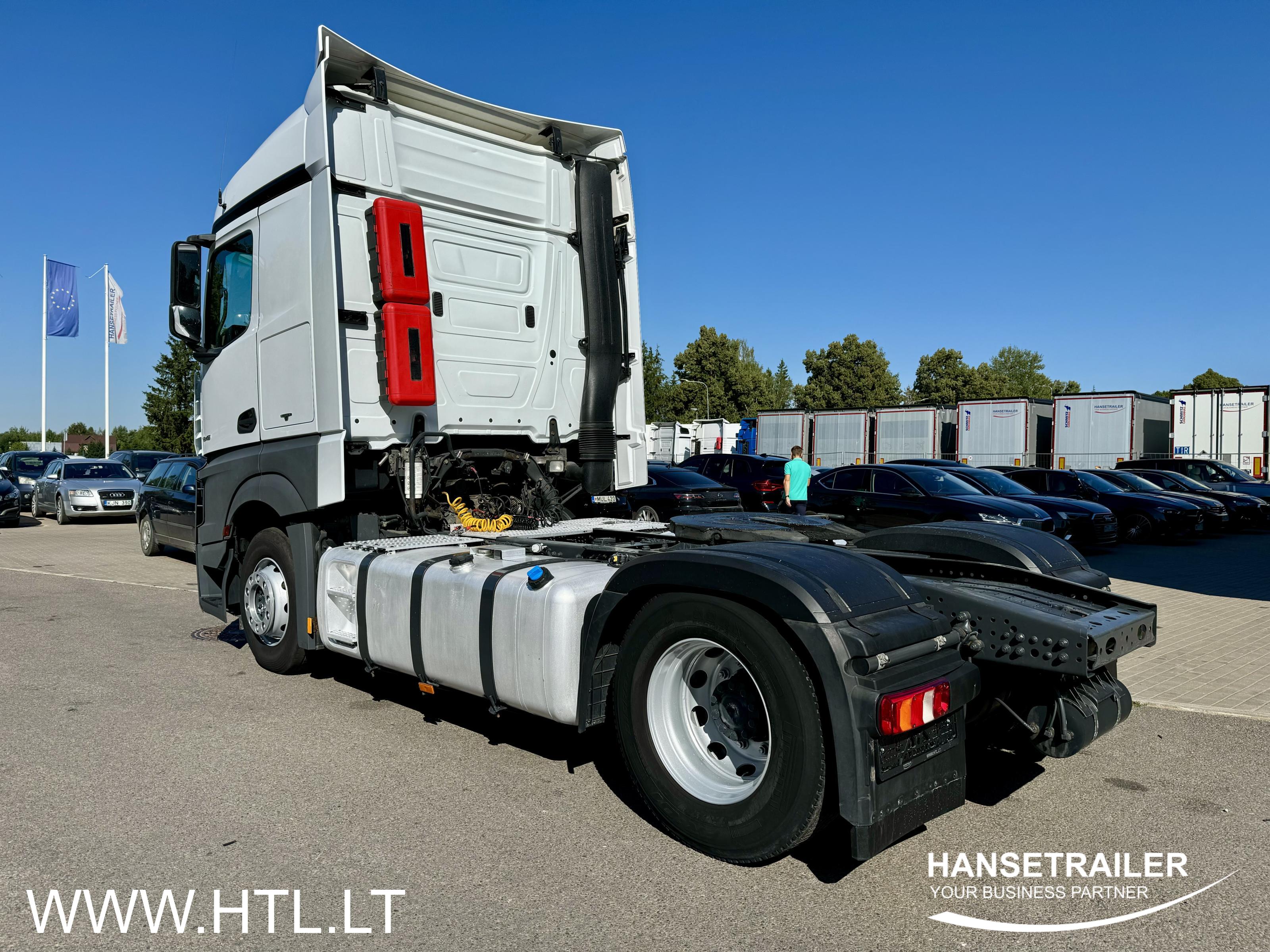 2014 tracteurs 4x2 Mercedes-Benz Actros 1845 LS