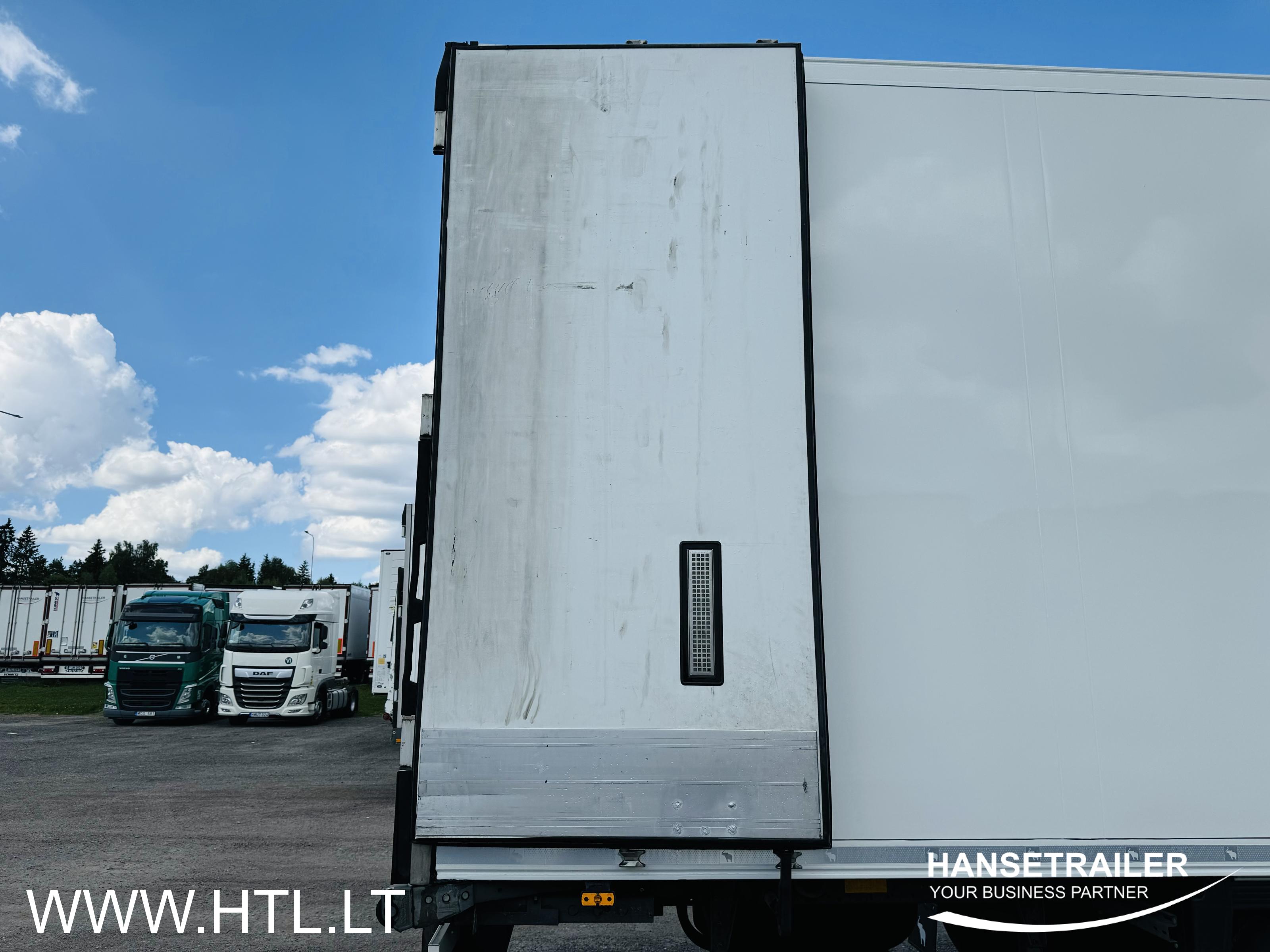 2018 Semitrailer Reefer Schmitz SCB*S3B Thermoking 7cm