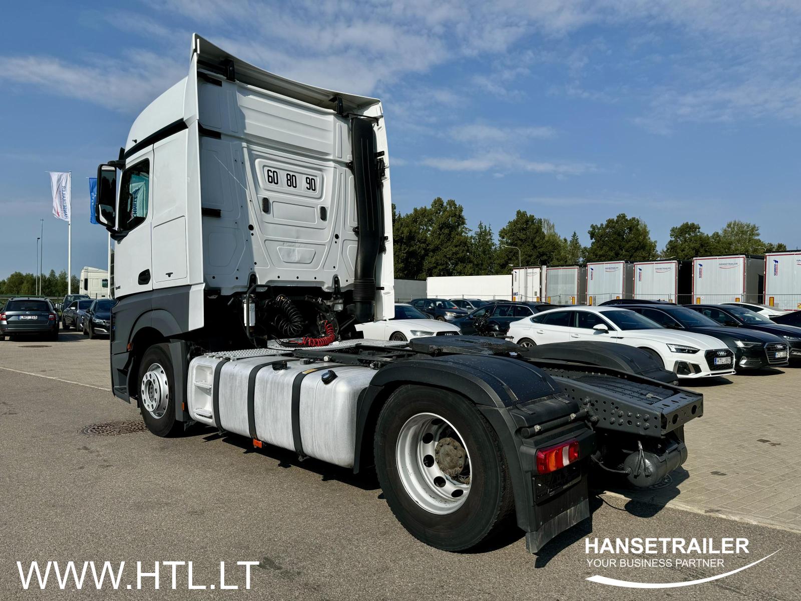 2015 tracteurs 4x2 Mercedes-Benz Actros 1845 LS