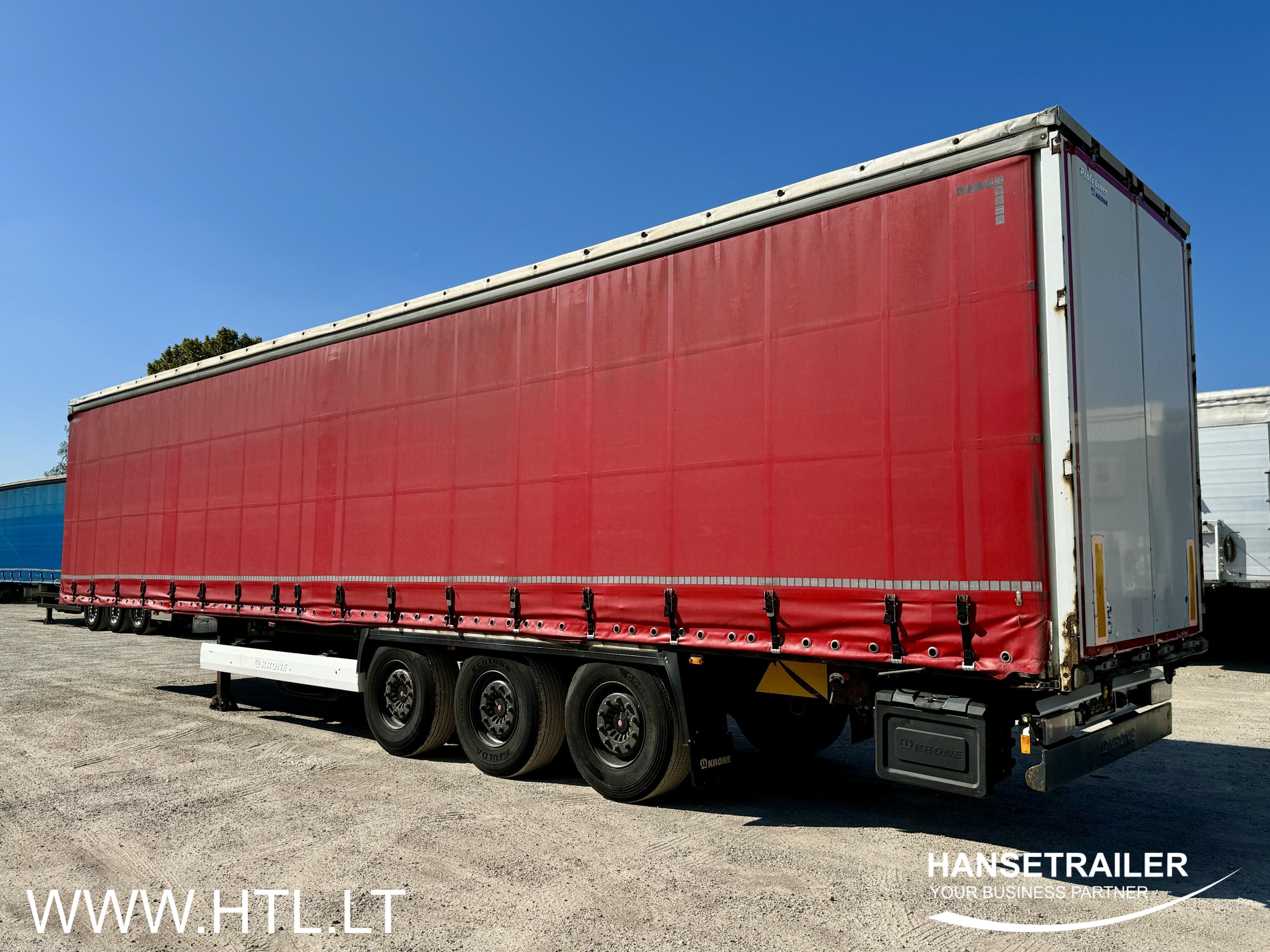 2012 Semitrailer Curtainsider Krone SDP Lift axle