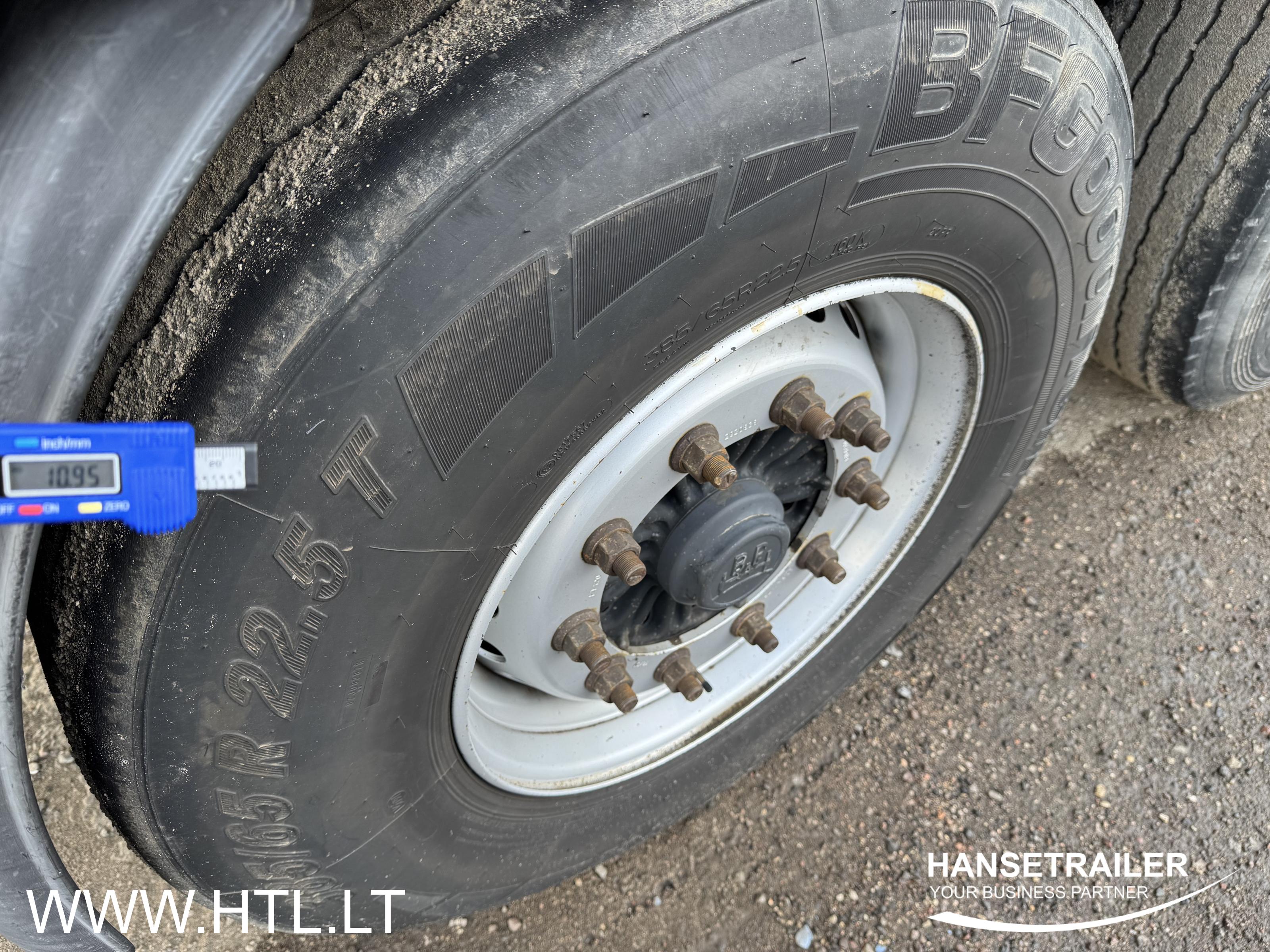 2019 напівпричеп Тентовані Koegel SN 24 Lift Axle