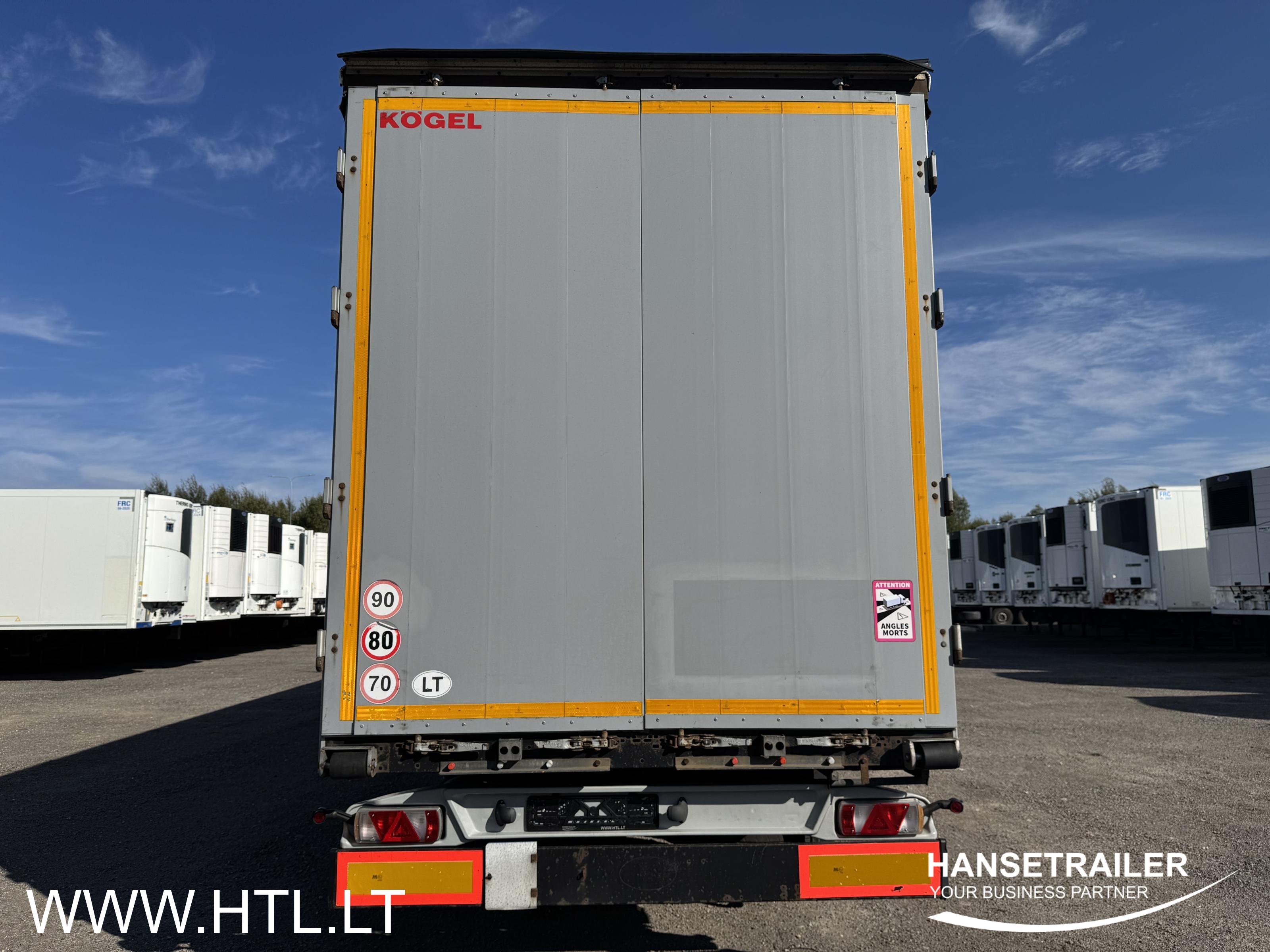 2016 Semitrailer Curtainsider Koegel SN 24