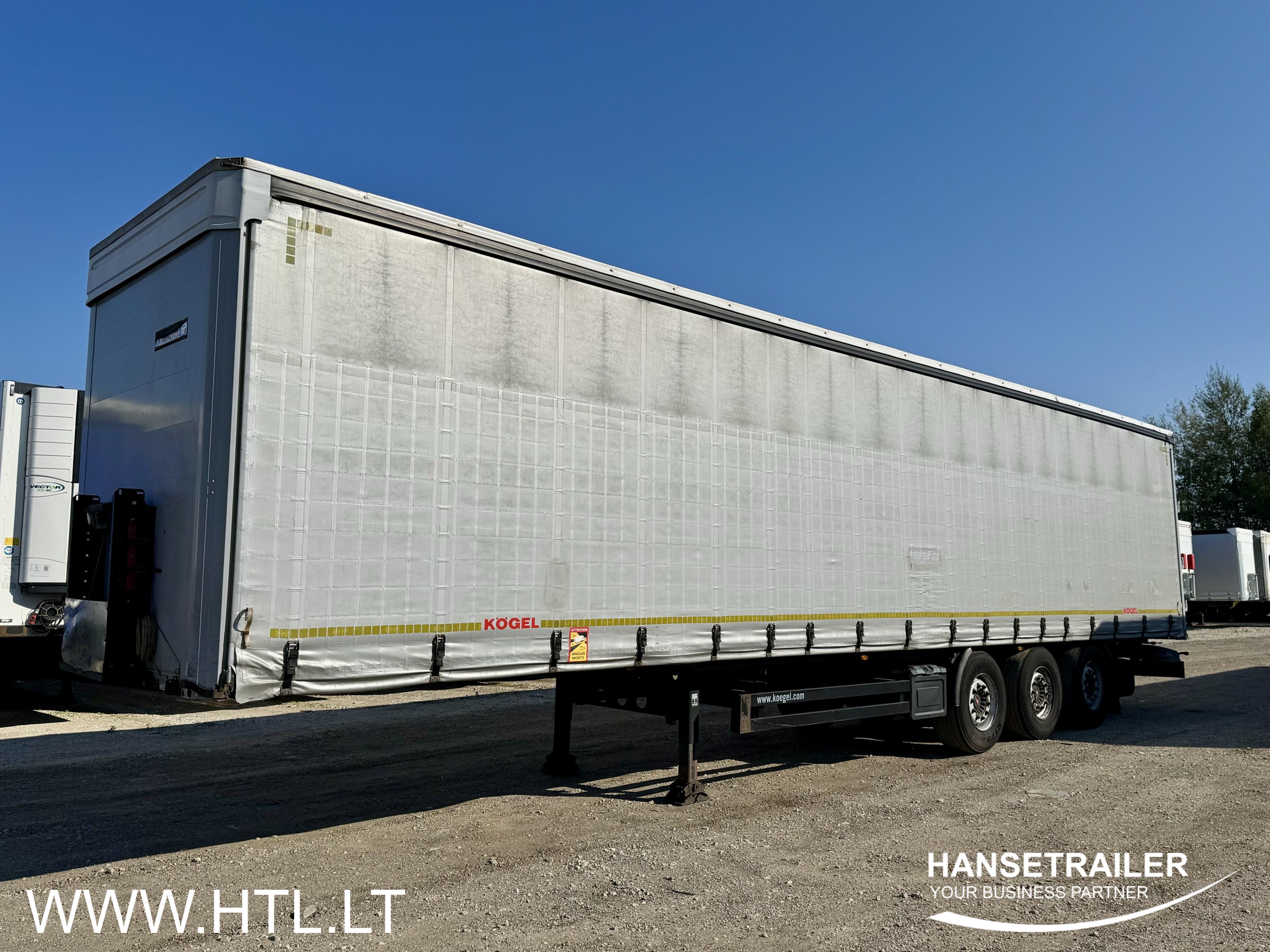 2016 Semitrailer Curtainsider Koegel SN 24