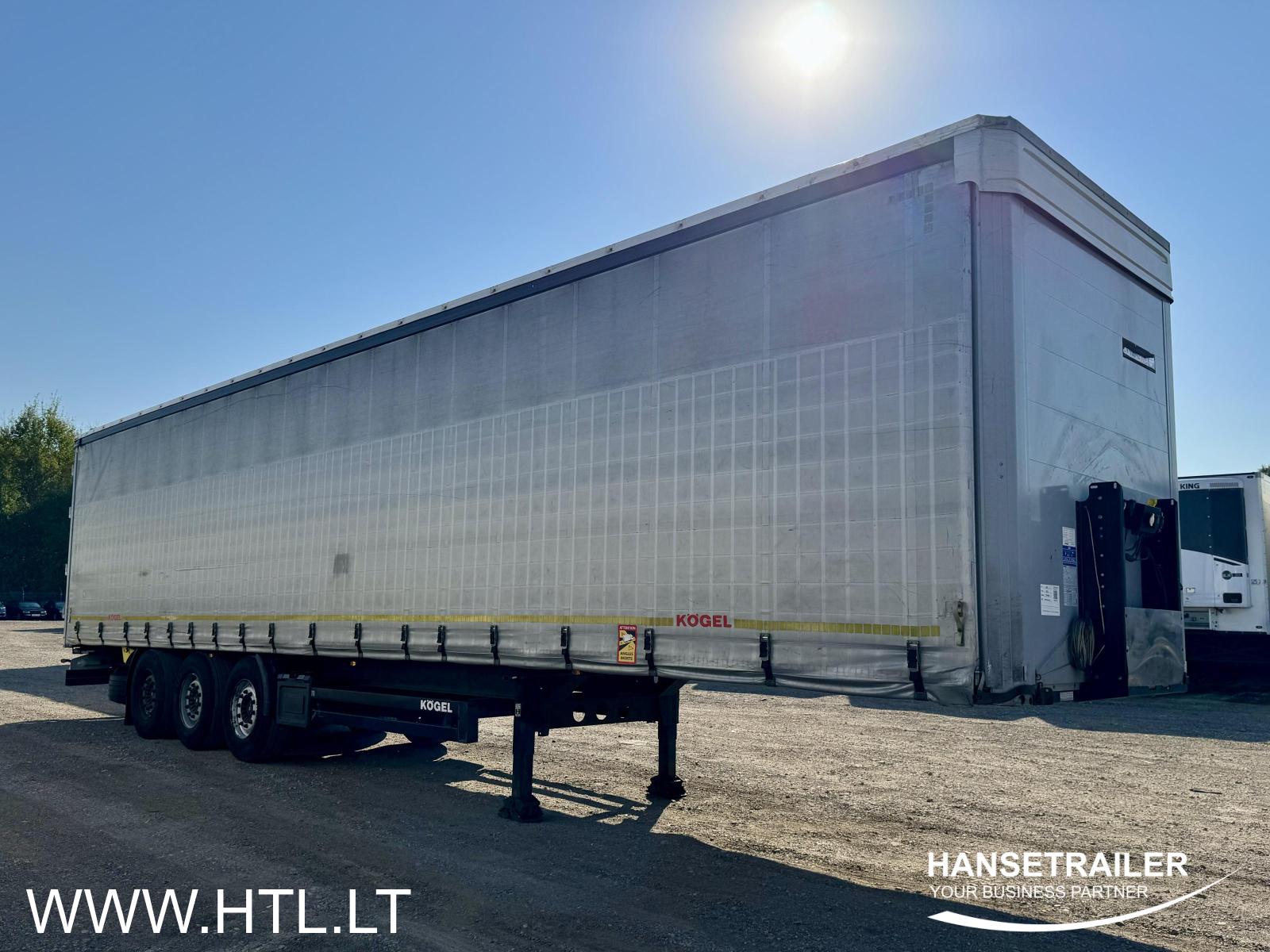 2016 Semitrailer Curtainsider Koegel SN 24