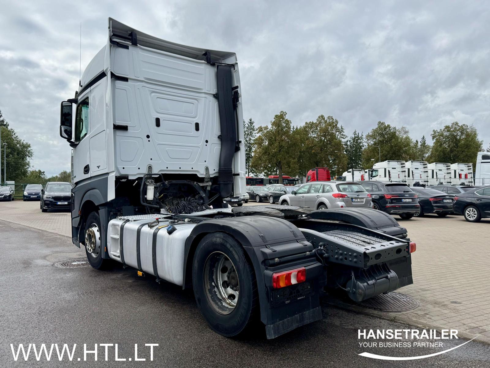 2016 tracteurs 4x2 Mercedes-Benz Actros 1845 LS