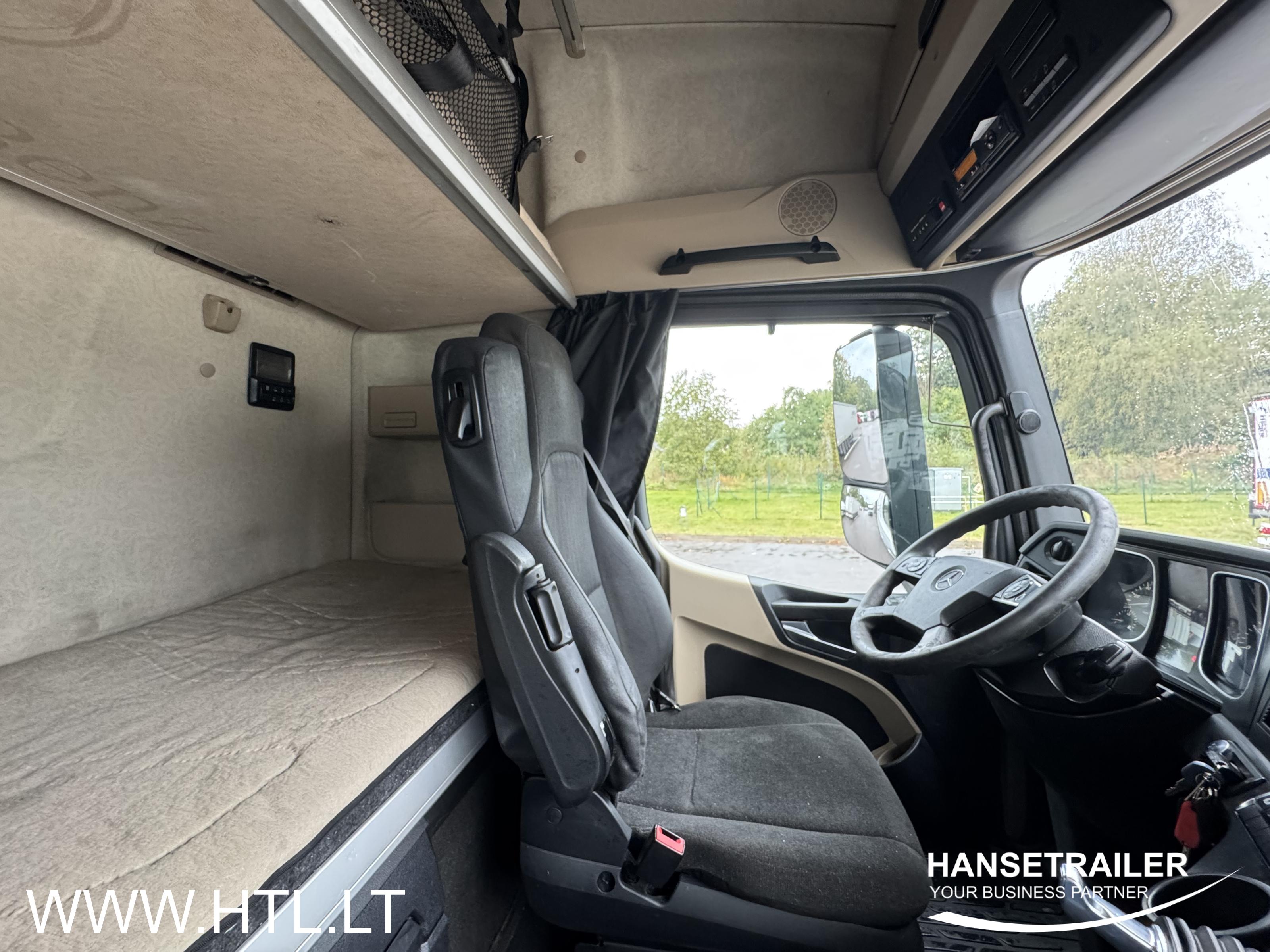 2014 Vilkikas 4x2 Mercedes-Benz Actros