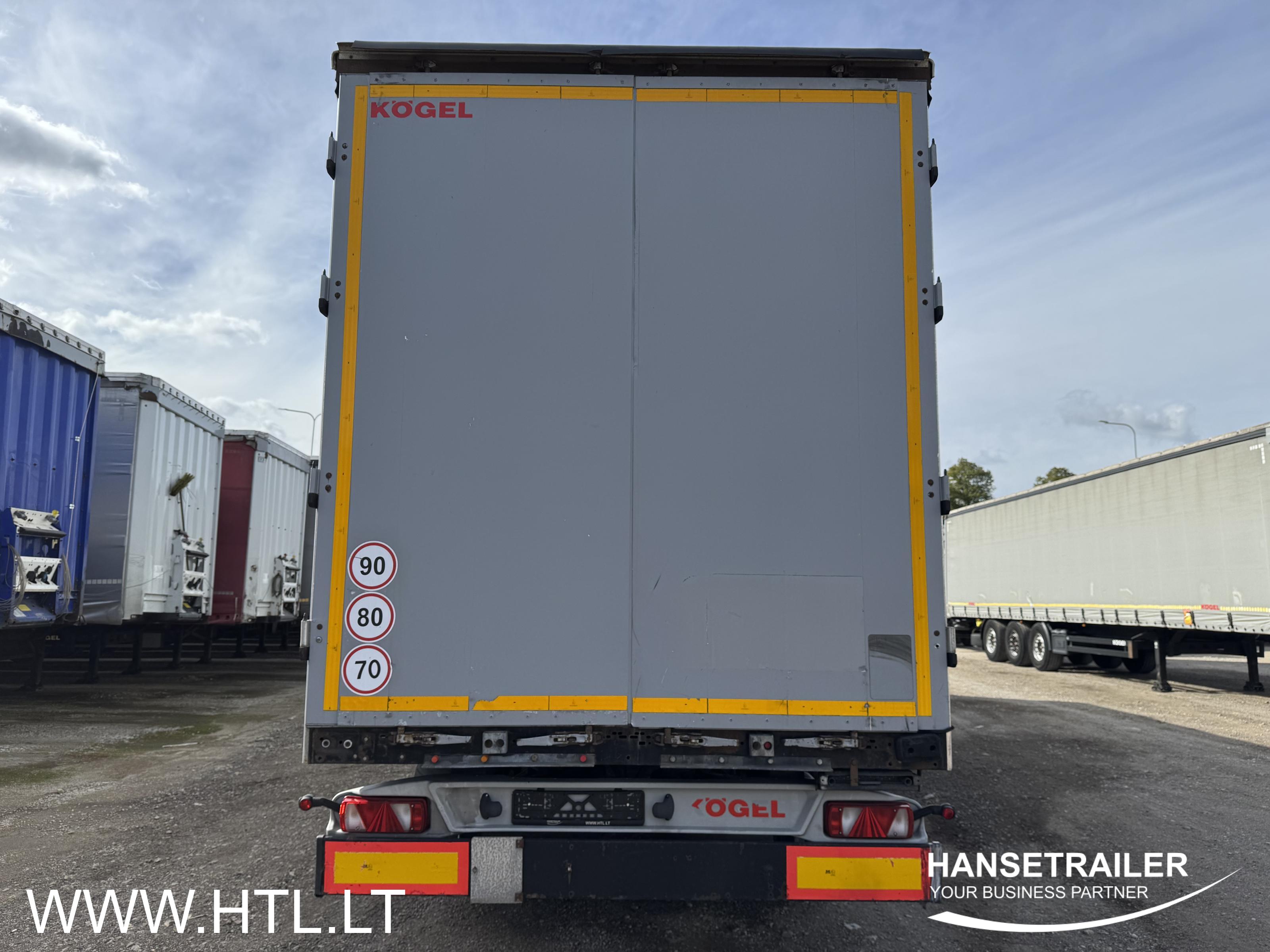 2016 Semitrailer Curtainsider Koegel SN 24