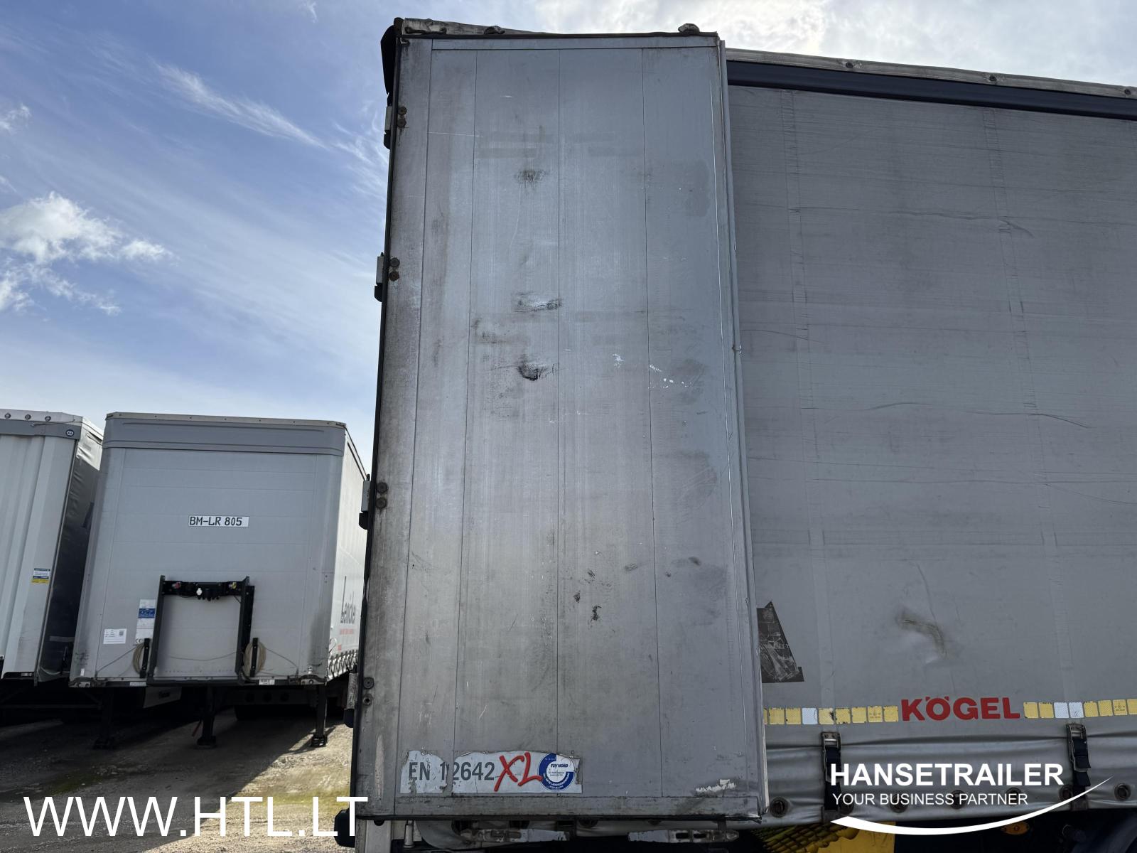 2016 Semitrailer Curtainsider Koegel SN 24