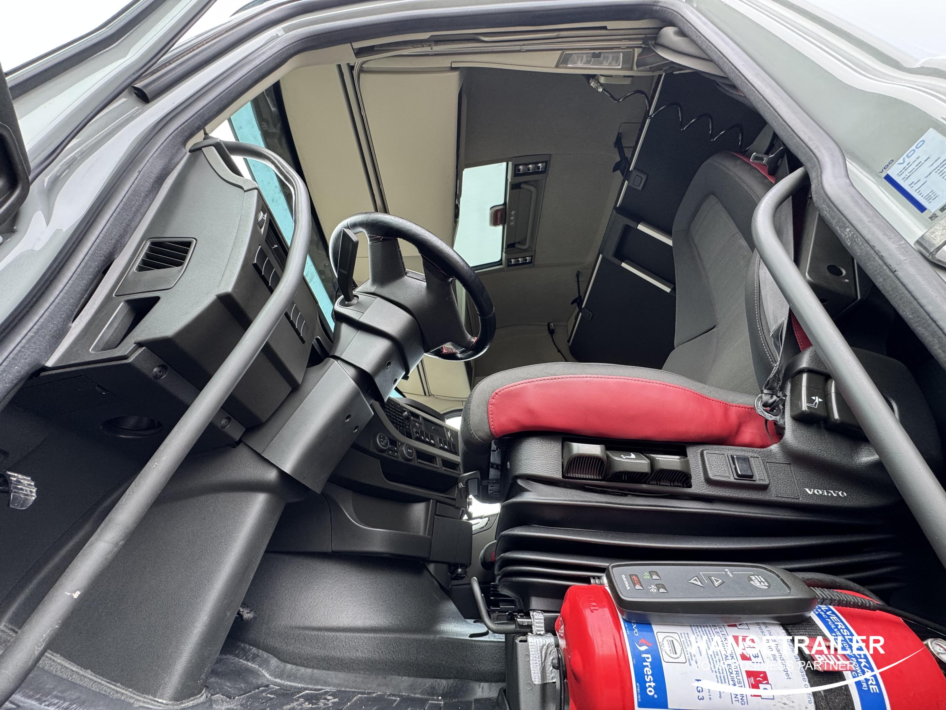 2020 Ciæýarówka 4x2 Volvo FH FH460 TurboCompound VEB+