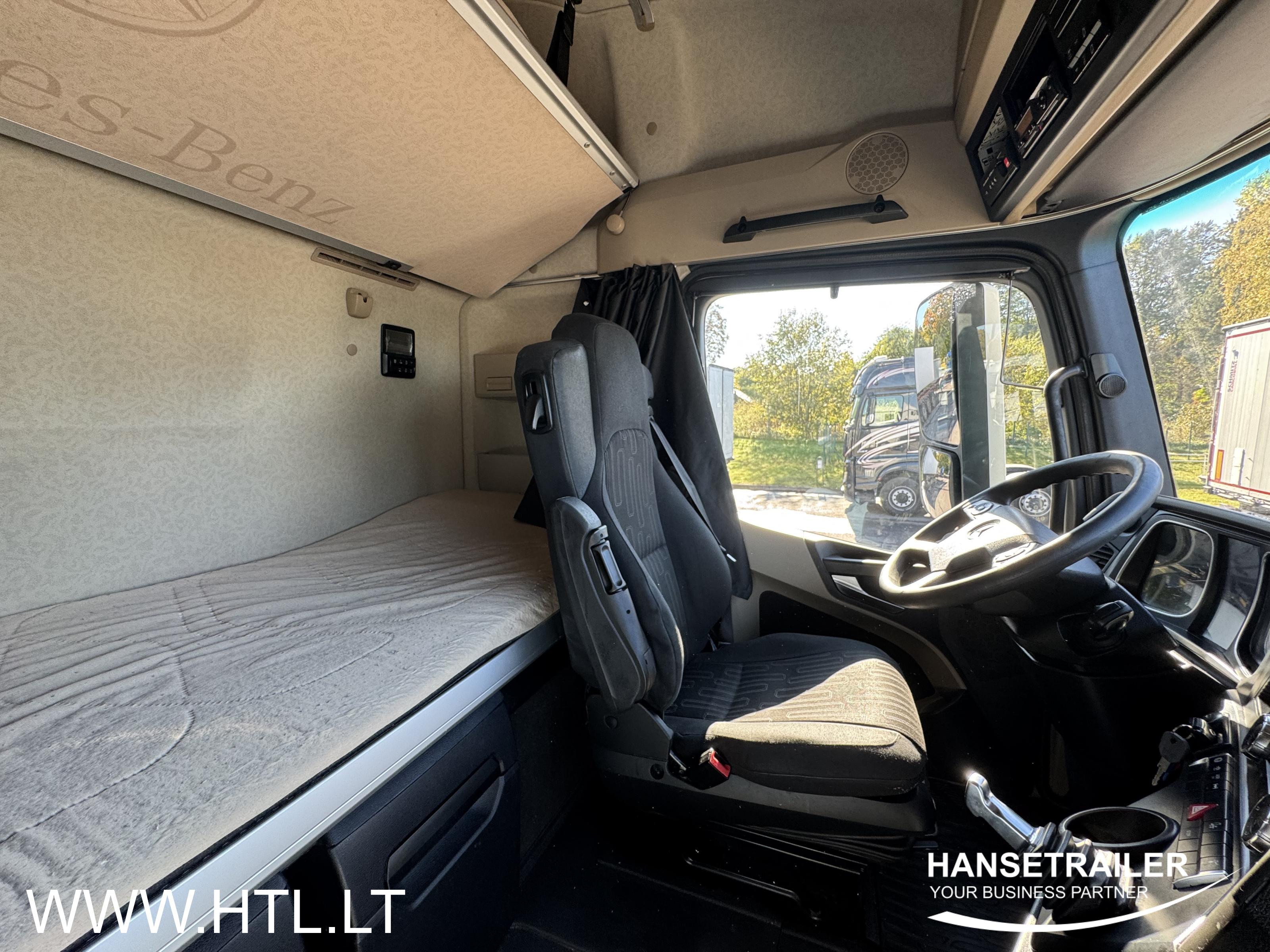 2014 Тягач 4x2 Mercedes-Benz Actros 1845 LS