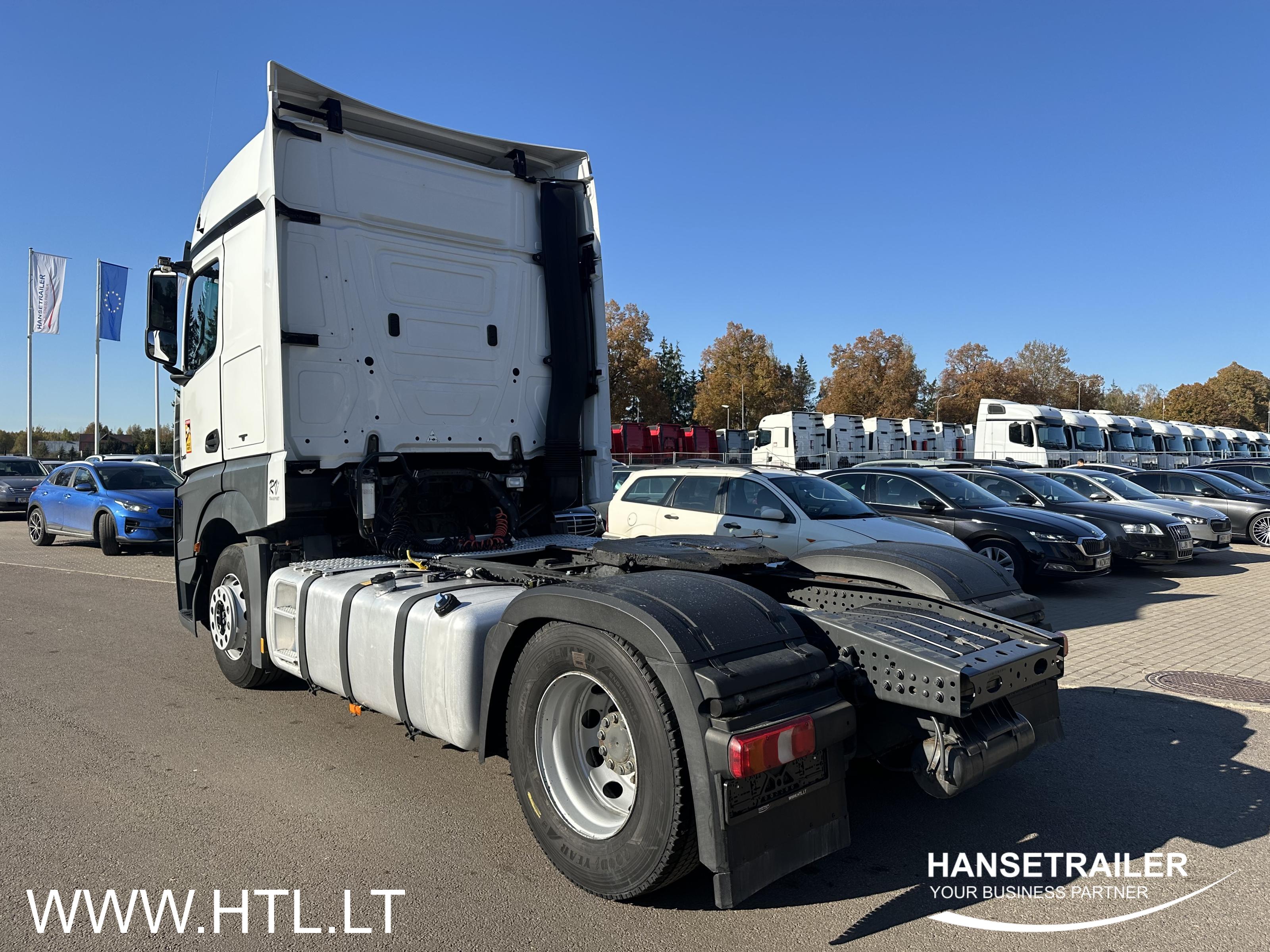 2015 Vilkikas 4x2 Mercedes-Benz Actros 1845 LS