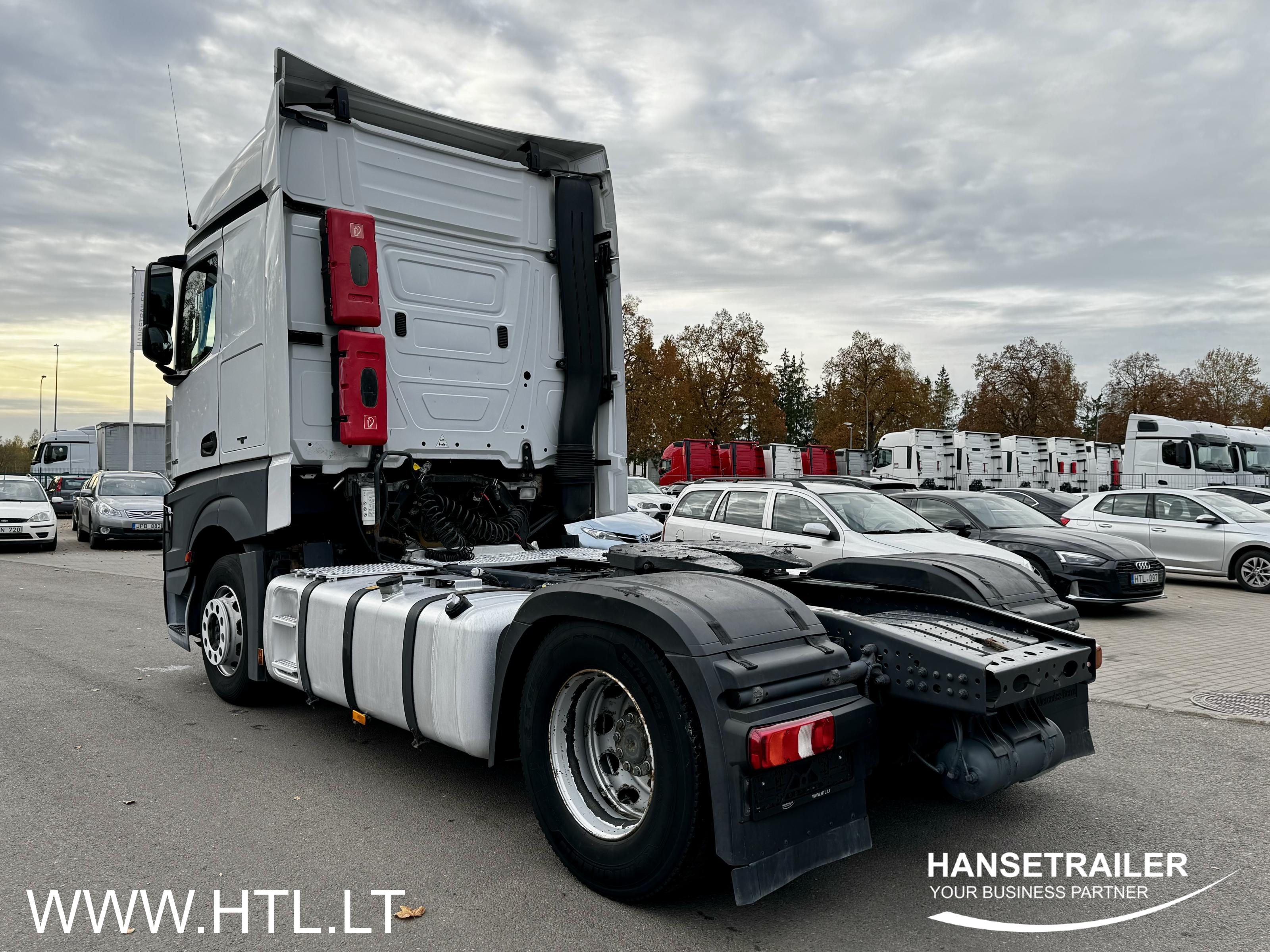 2014 vehículo tractor 4x2 Mercedes-Benz Actros 1845 LS