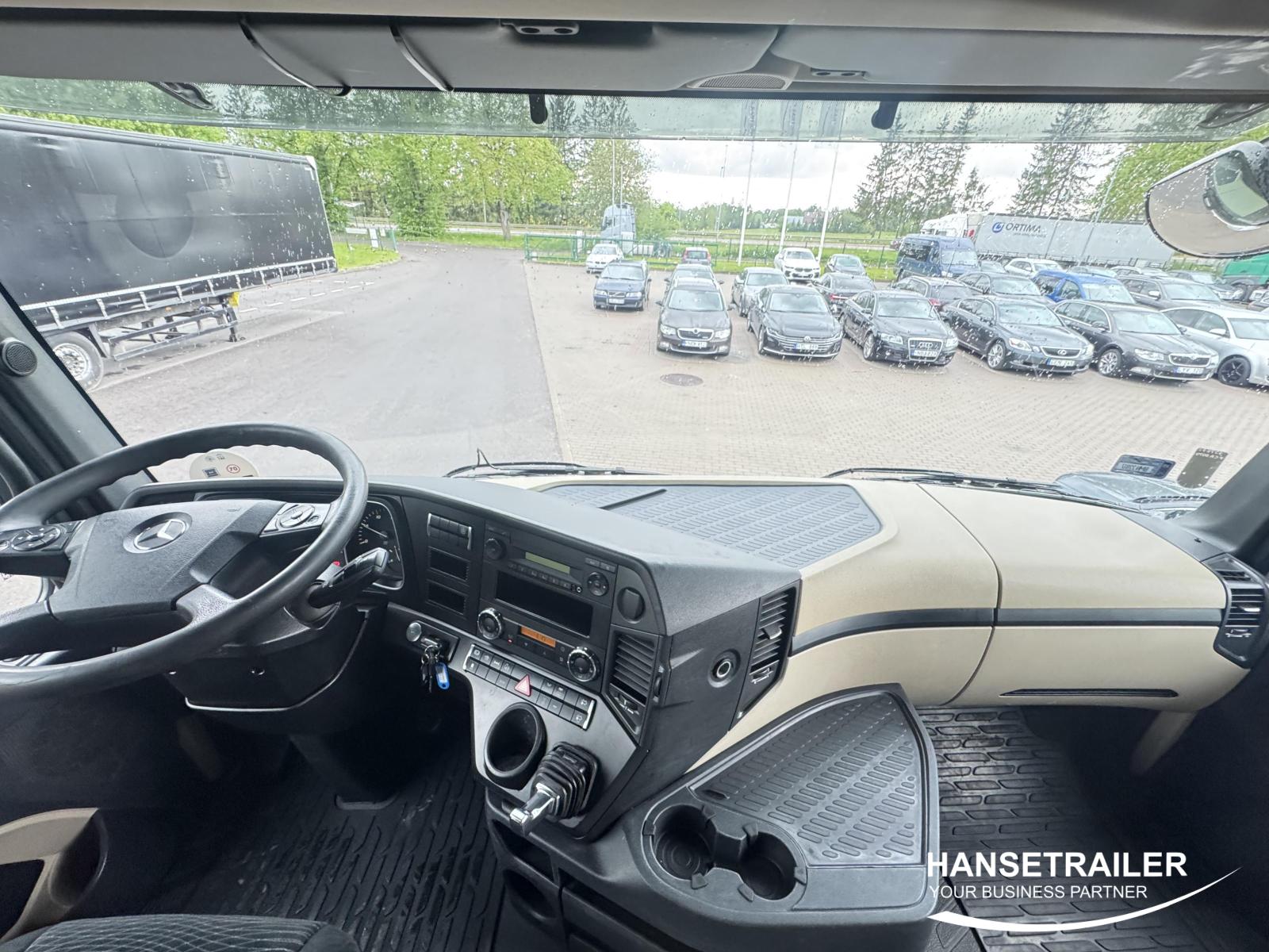 2015 Kuormaauto 4x2 Mercedes-Benz Actros 1845 LS