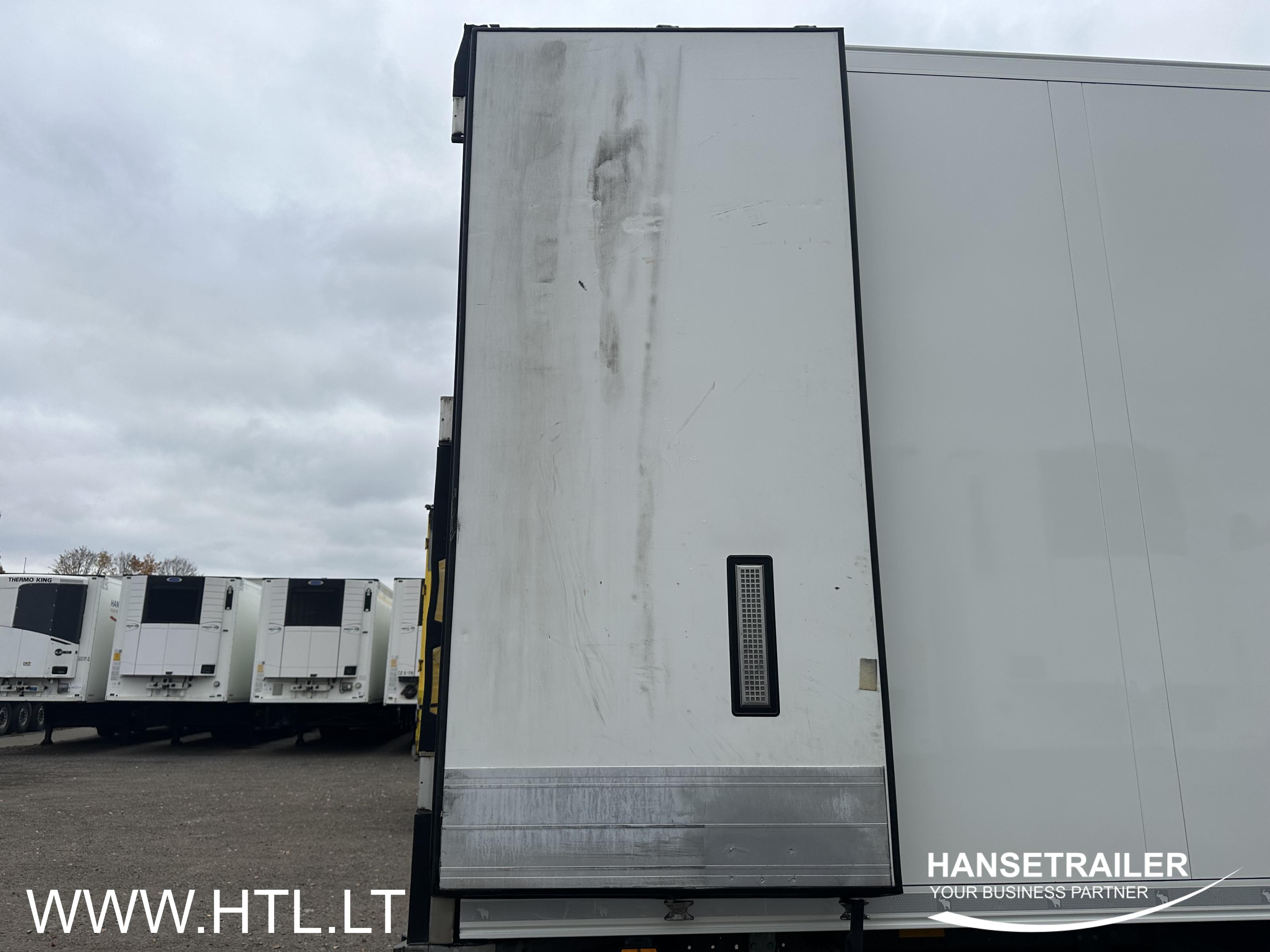 2018 Semitrailer Reefer Schmitz SCB*S3B 7CM