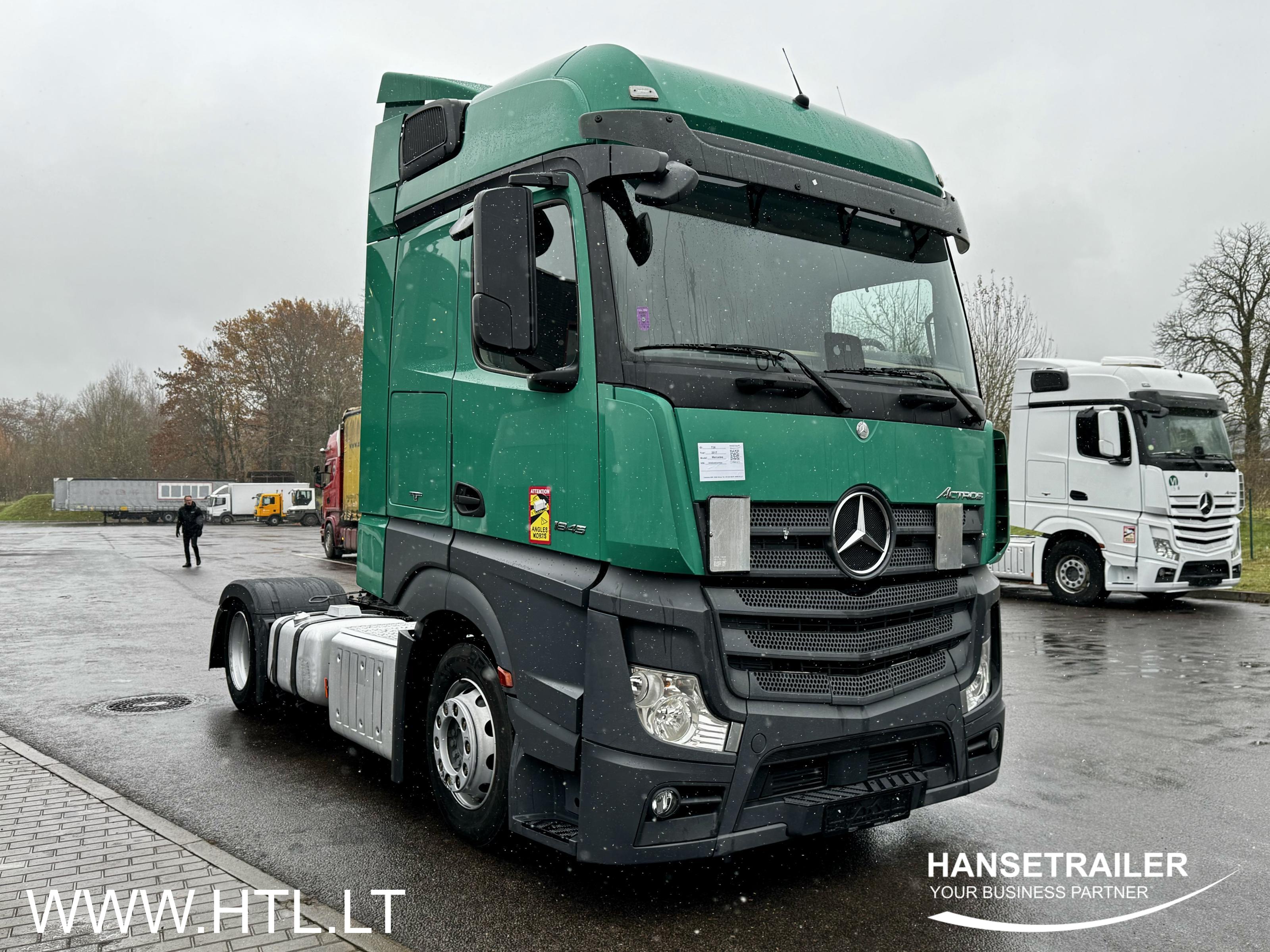 2017 Ciæýarówka 4x2 Mercedes-Benz Actros 1845